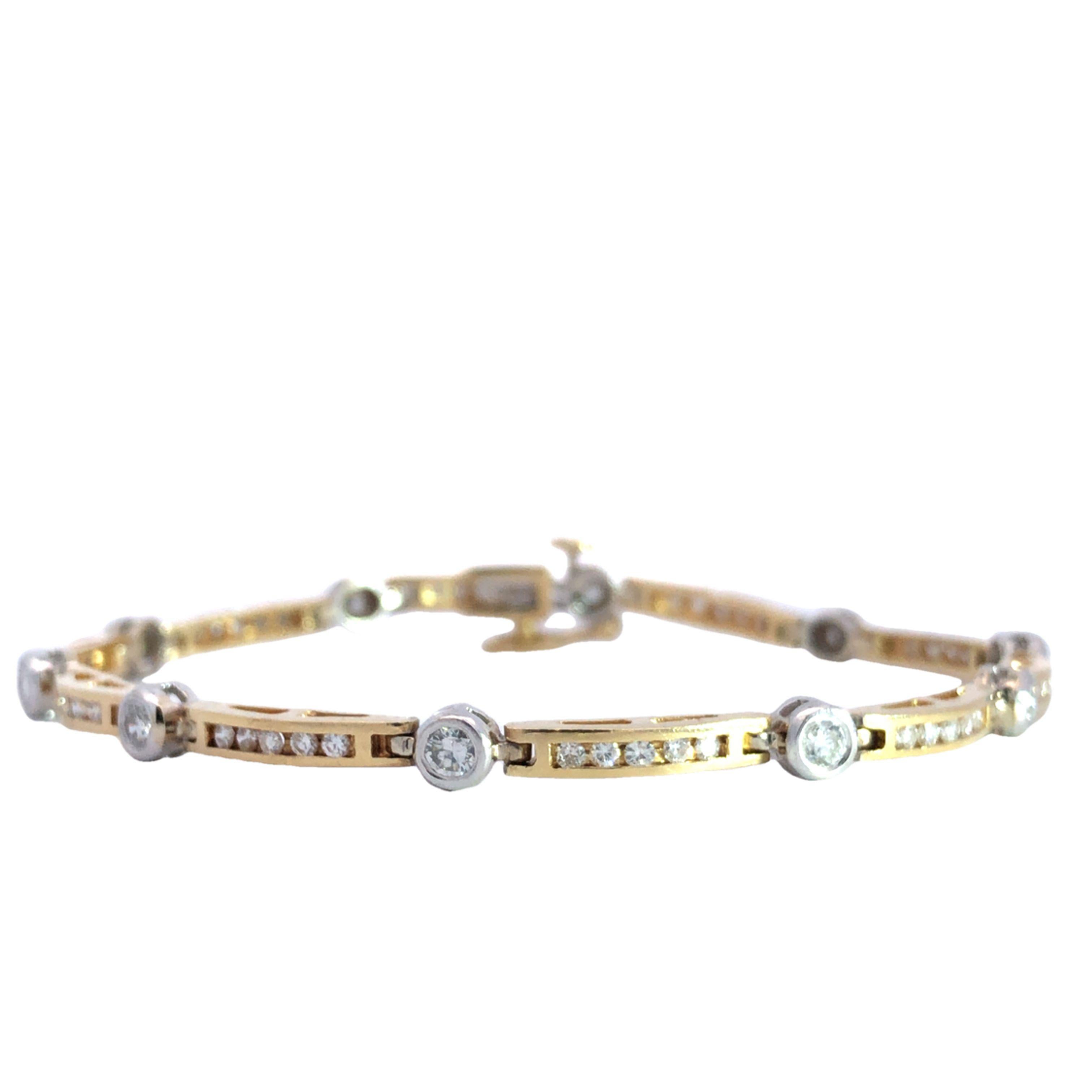 Bracciale di diamanti in oro giallo e bianco 14K con 1,75 carati di peso totale in vendita 6