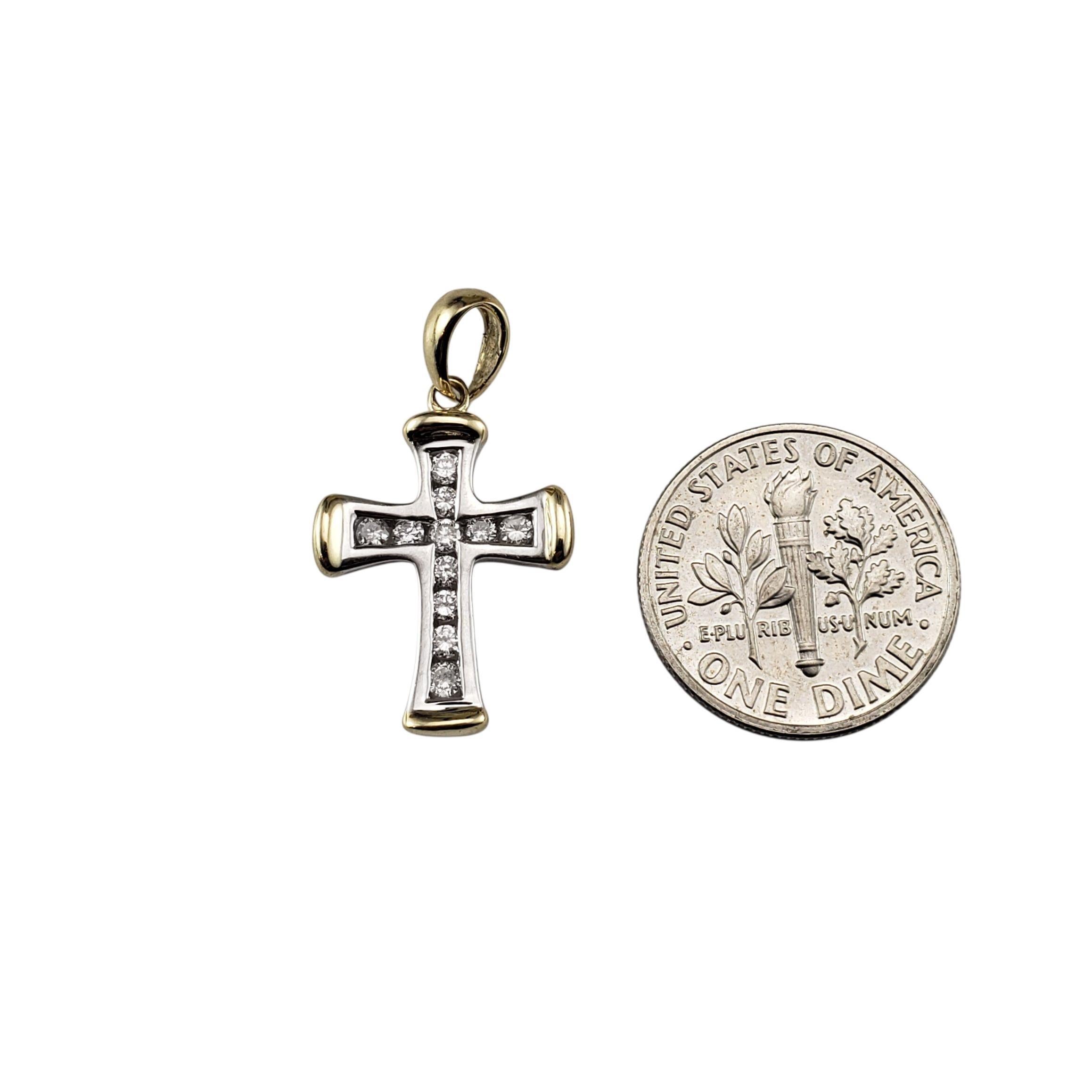 Donna Ciondolo a croce con diamante in oro giallo e bianco 14K #23130 in vendita