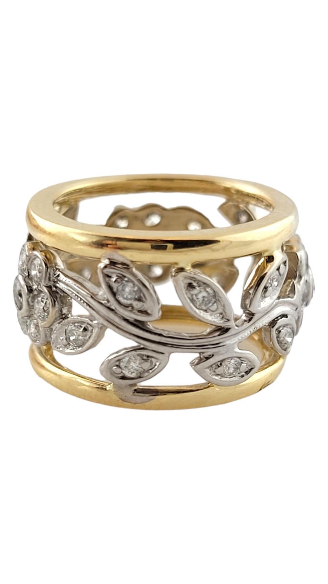 Vintage 14K Yellow and White Gold Diamond Floral Ring Size 3.5

This gorgeous ring has a floral 14K white gold pattern bordered by 14K yellow gold and decorated with 35 sparkling round brilliant cut diamonds!

Approximate total diamond weight: 0.85
