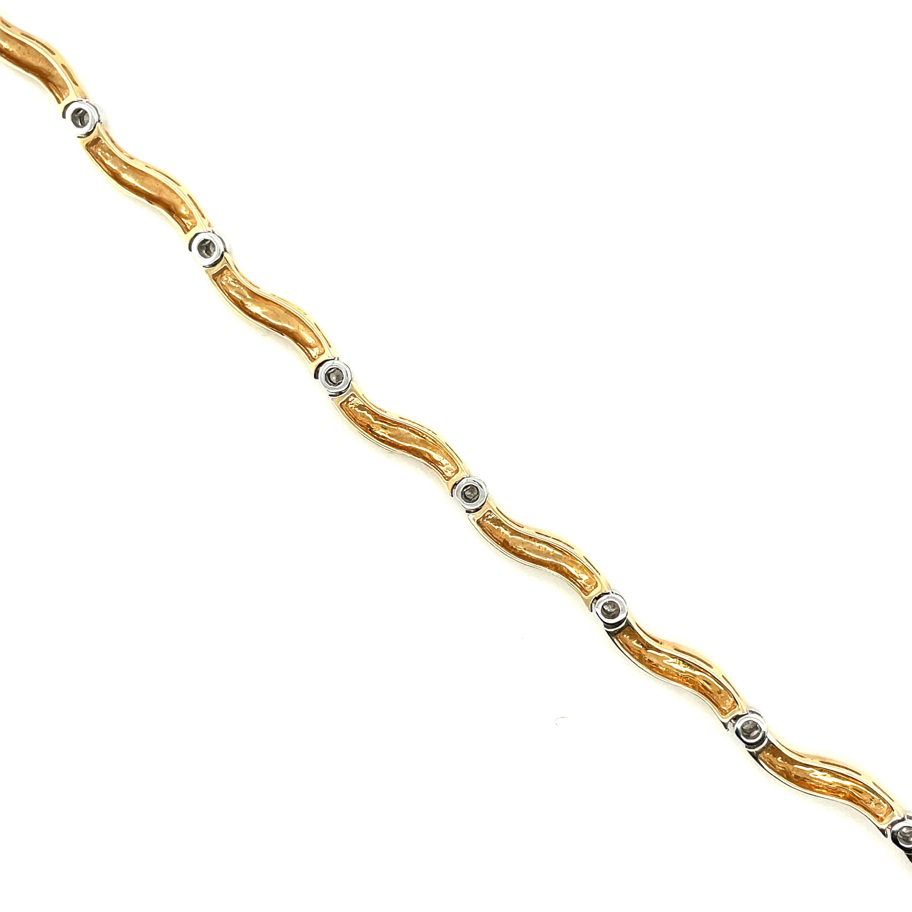14K Yellow and White Gold Diamond Twist Necklace

Grams 22.2