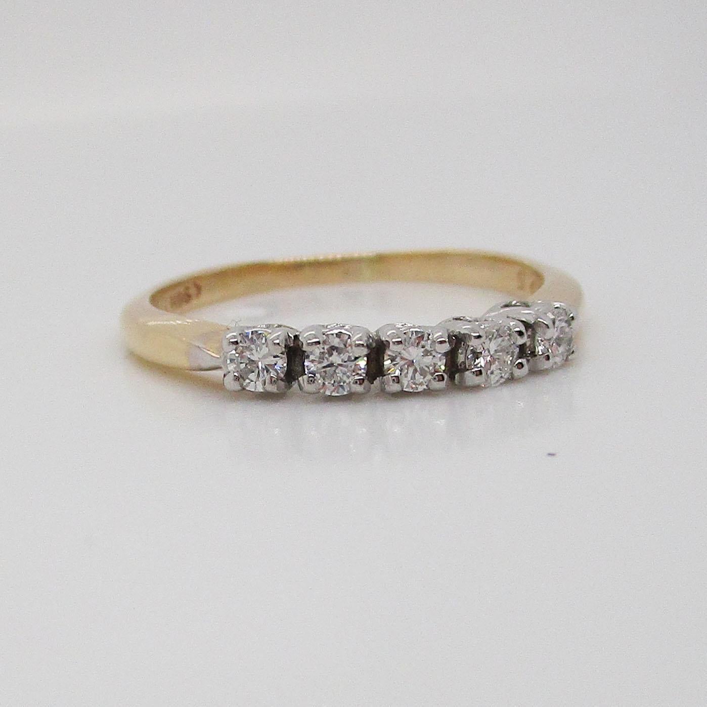 14 Karat Yellow and White Gold Estate Five-Stone Diamond Anniversary Band In Excellent Condition For Sale In Lexington, KY