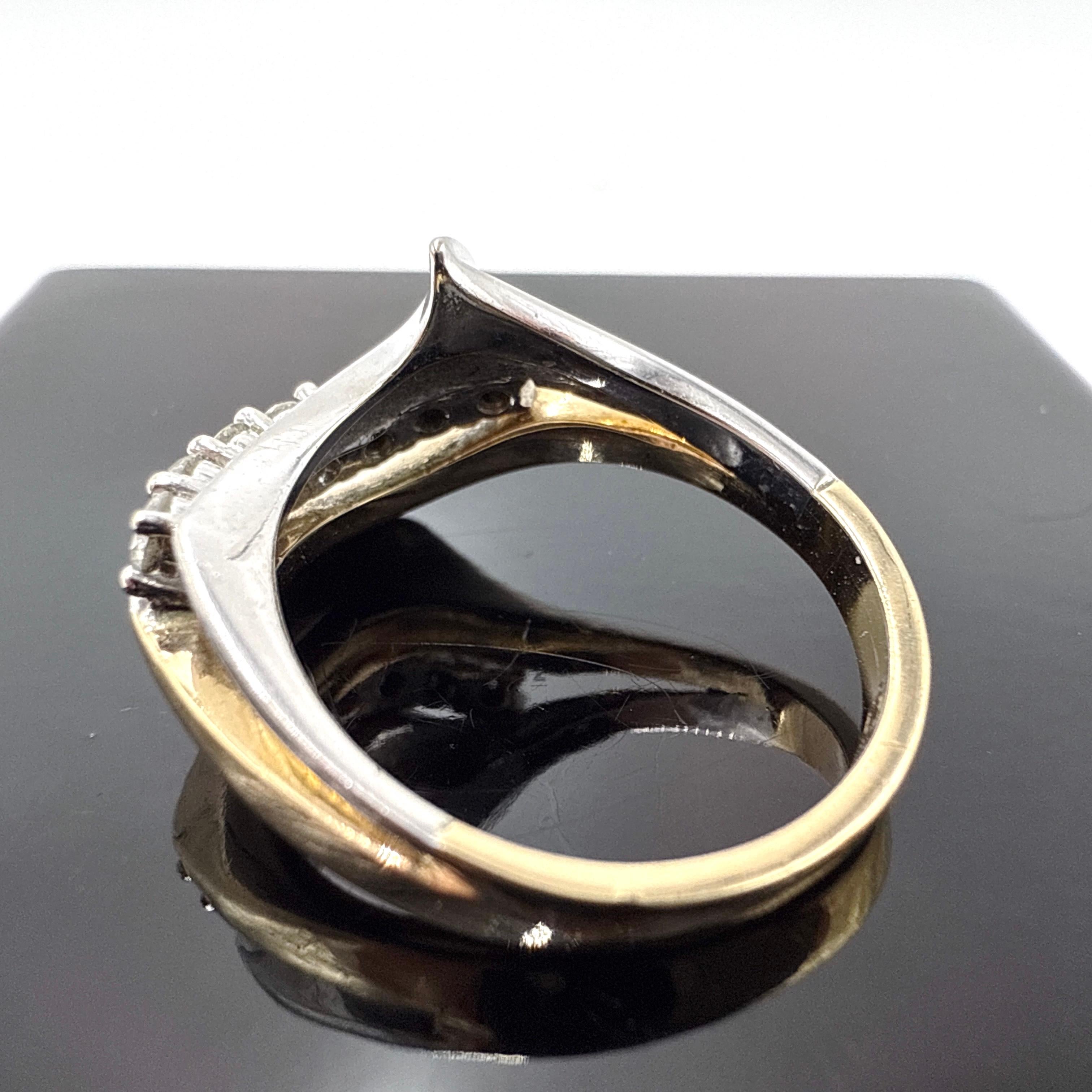 Donna Anello a onda con diamante naturale in oro giallo e bianco 14K - 0,45ct peso totale in vendita