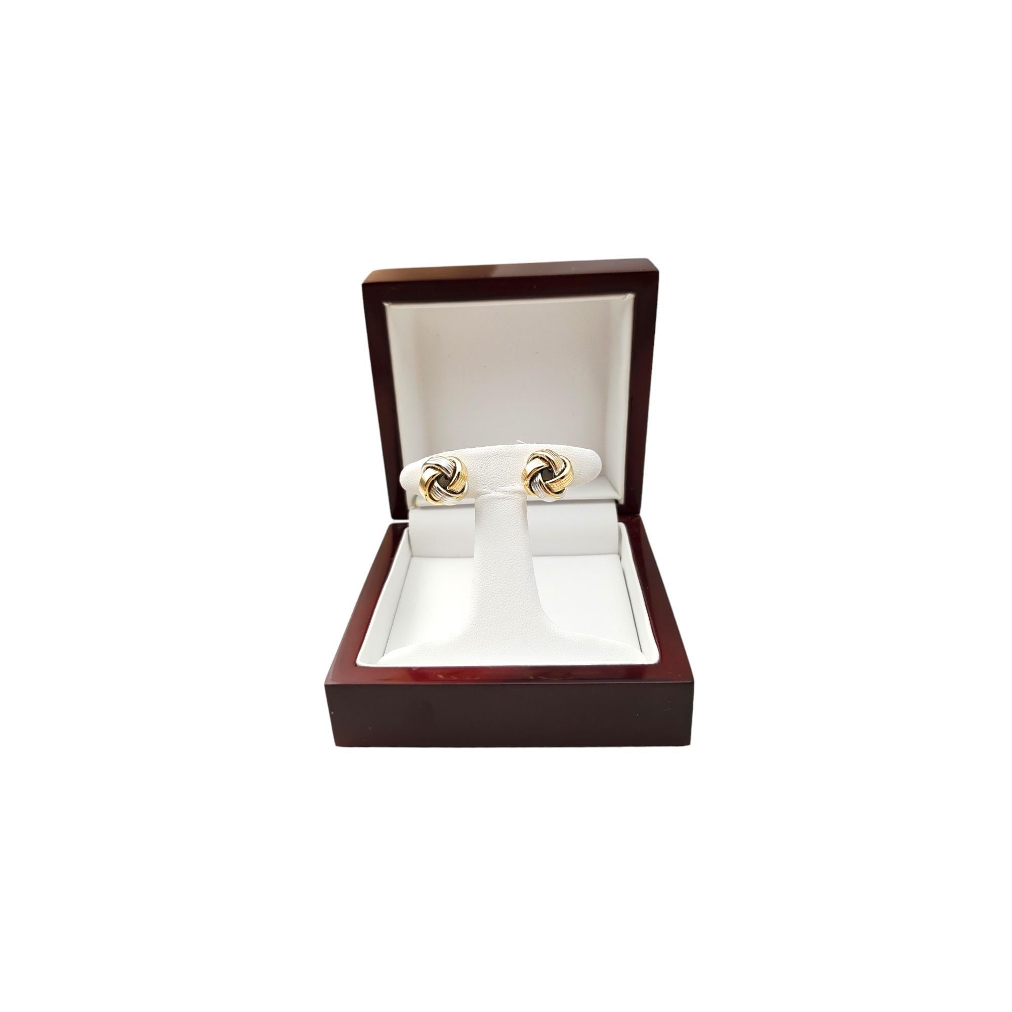 Boucles d'oreilles nœud en or jaune et blanc 14K #17009 en vente 2