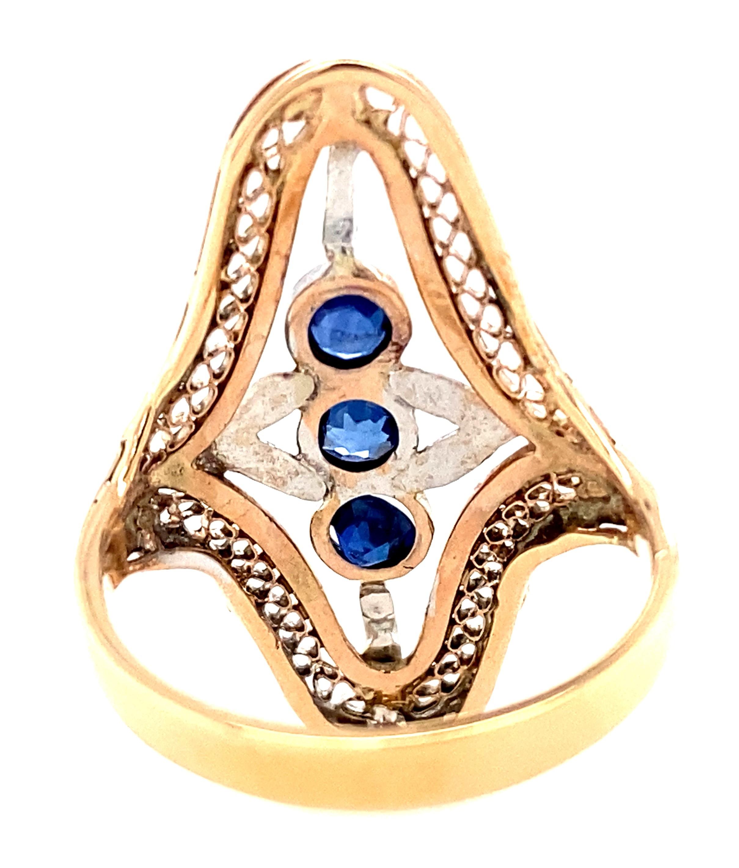 14k Yellow and White Gold Two Tone Sapphire Ring with Filigree Edge In Good Condition For Sale In Towson, MD