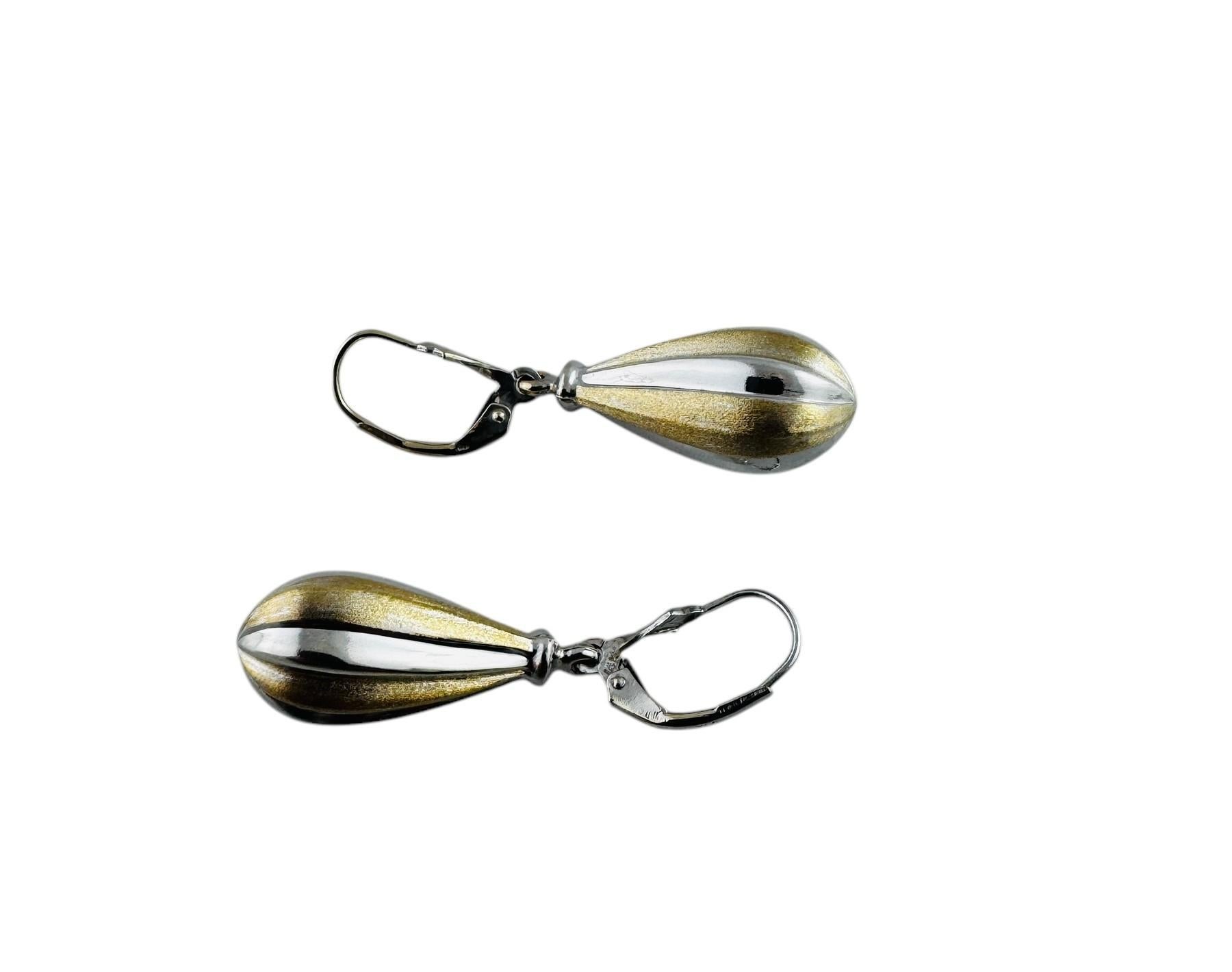 14K Yellow and White Gold Two Tone Tear Drop Dangle Earrings #20679 In Good Condition For Sale In Washington Depot, CT