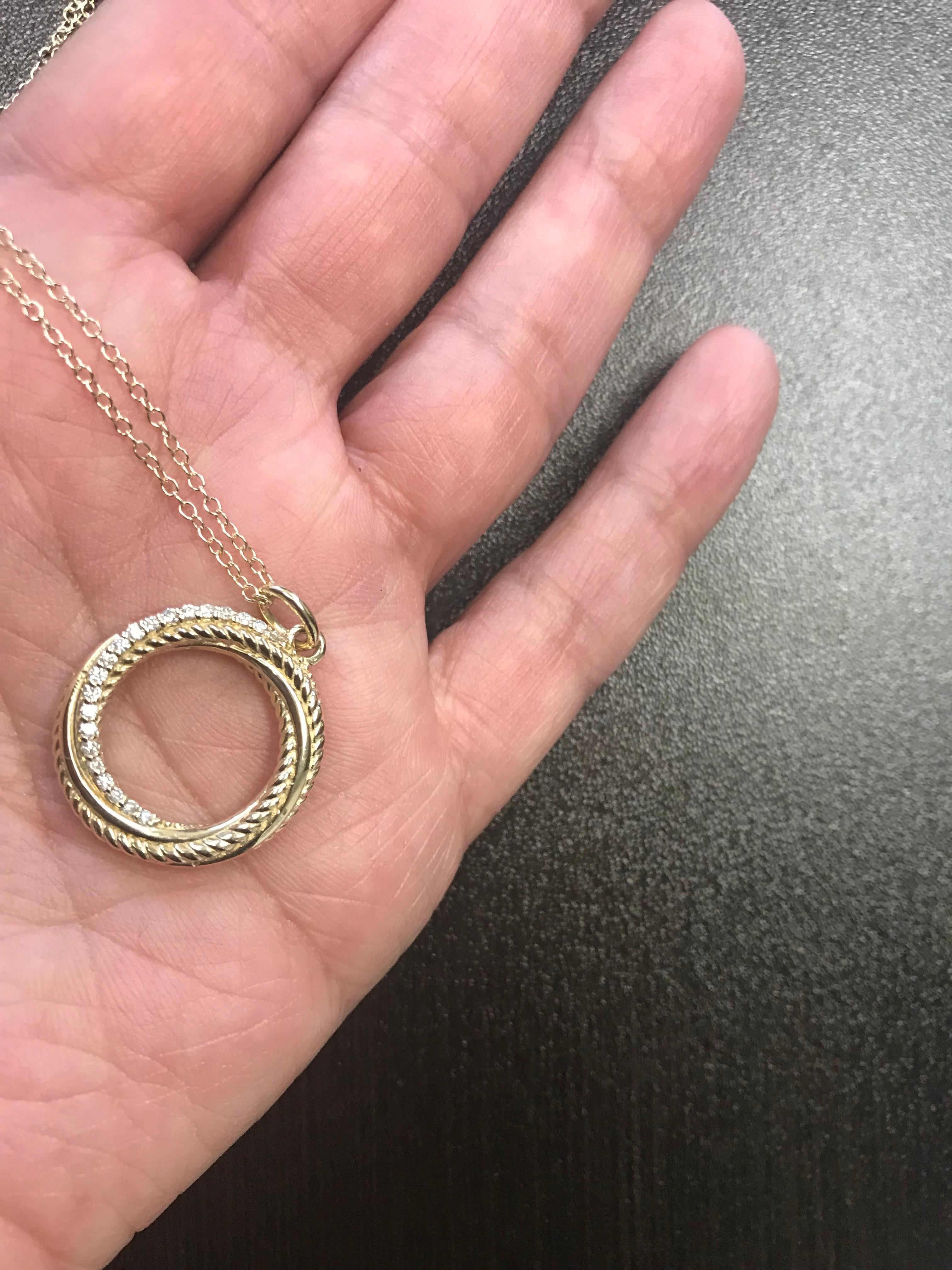 14 Karat Yellow Circle Pendant In New Condition For Sale In Great Neck, NY