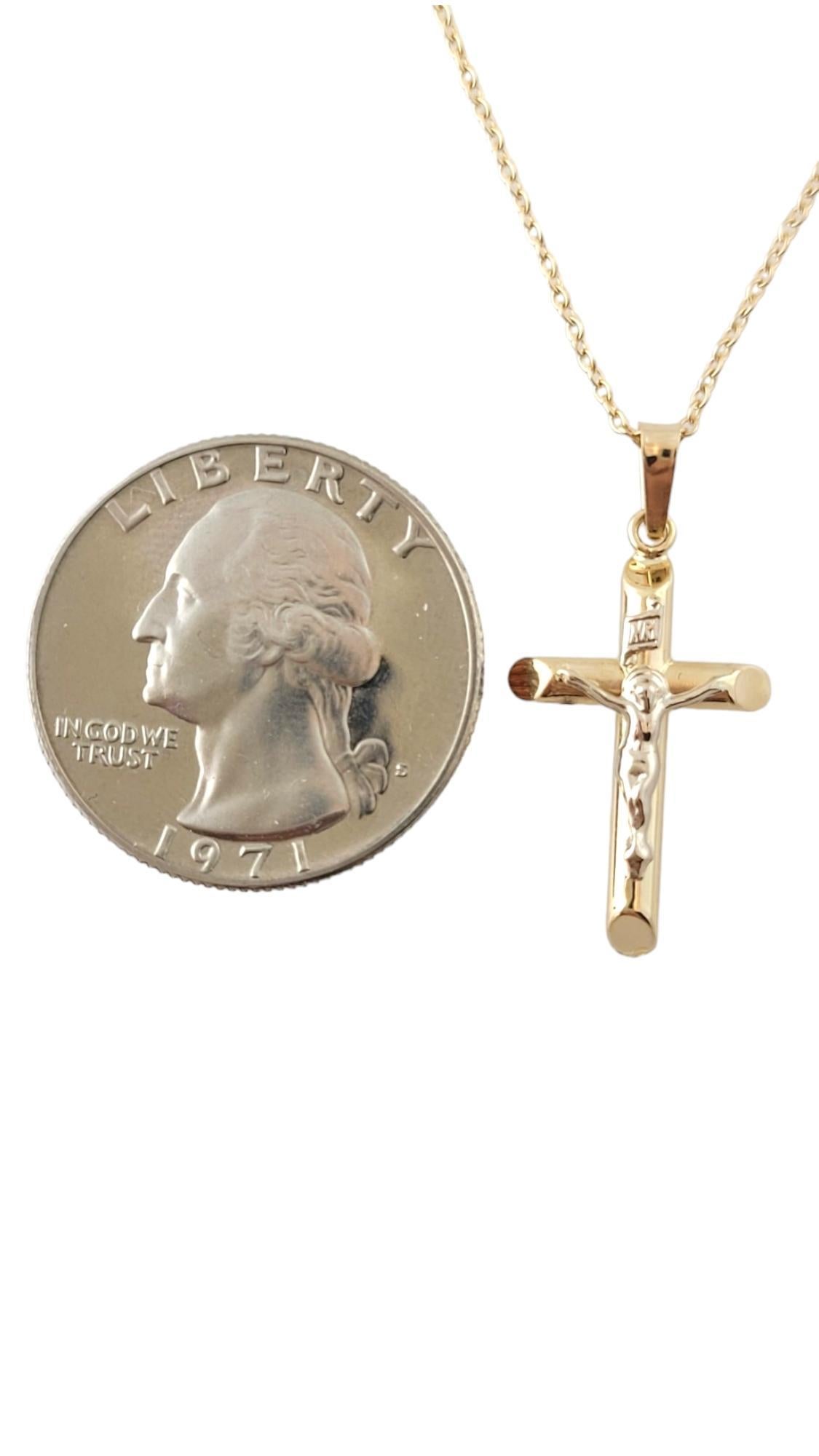 14K Yellow God Crucifix Pendant Necklace #16878 For Sale 1