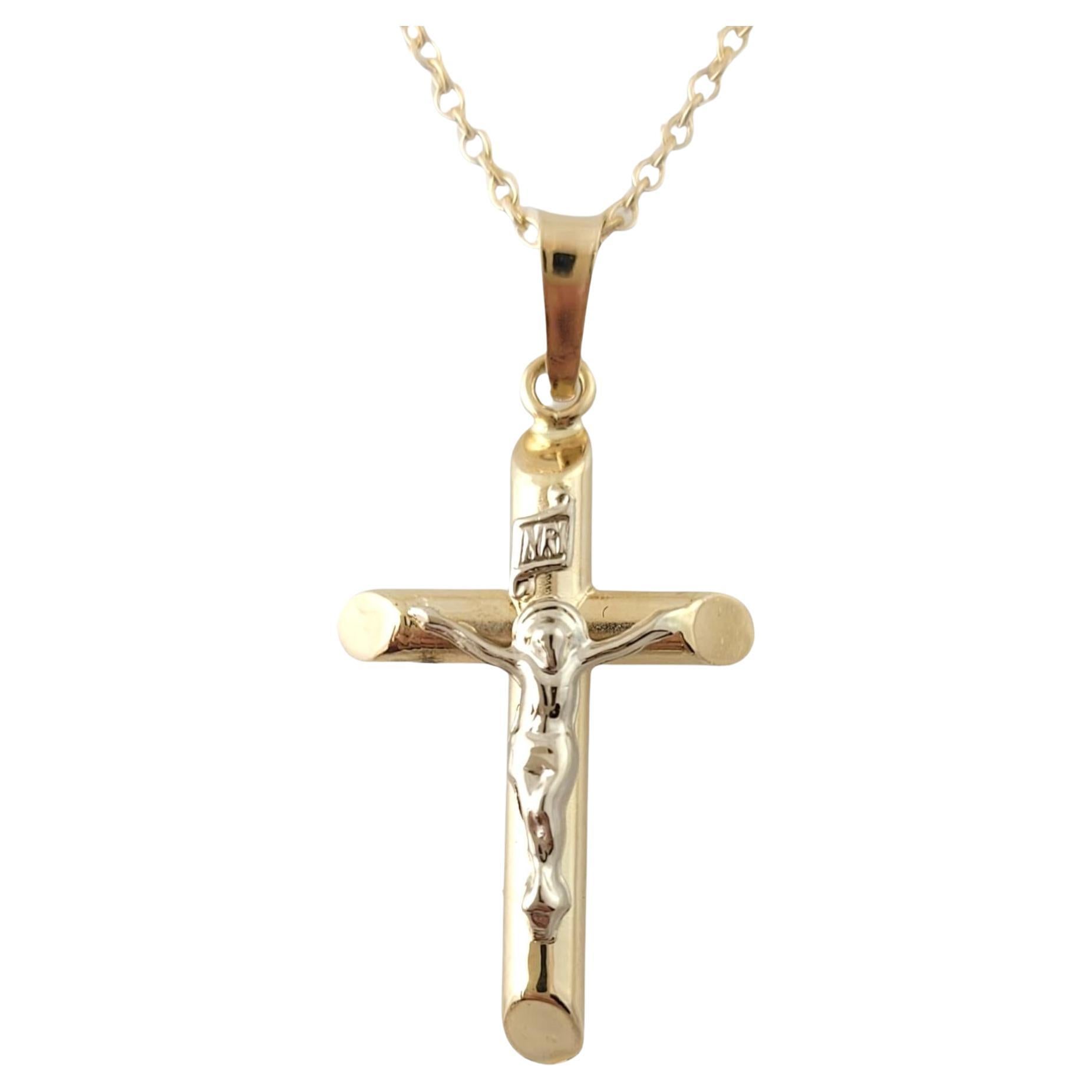 14K Yellow God Crucifix Pendant Necklace #16878 For Sale