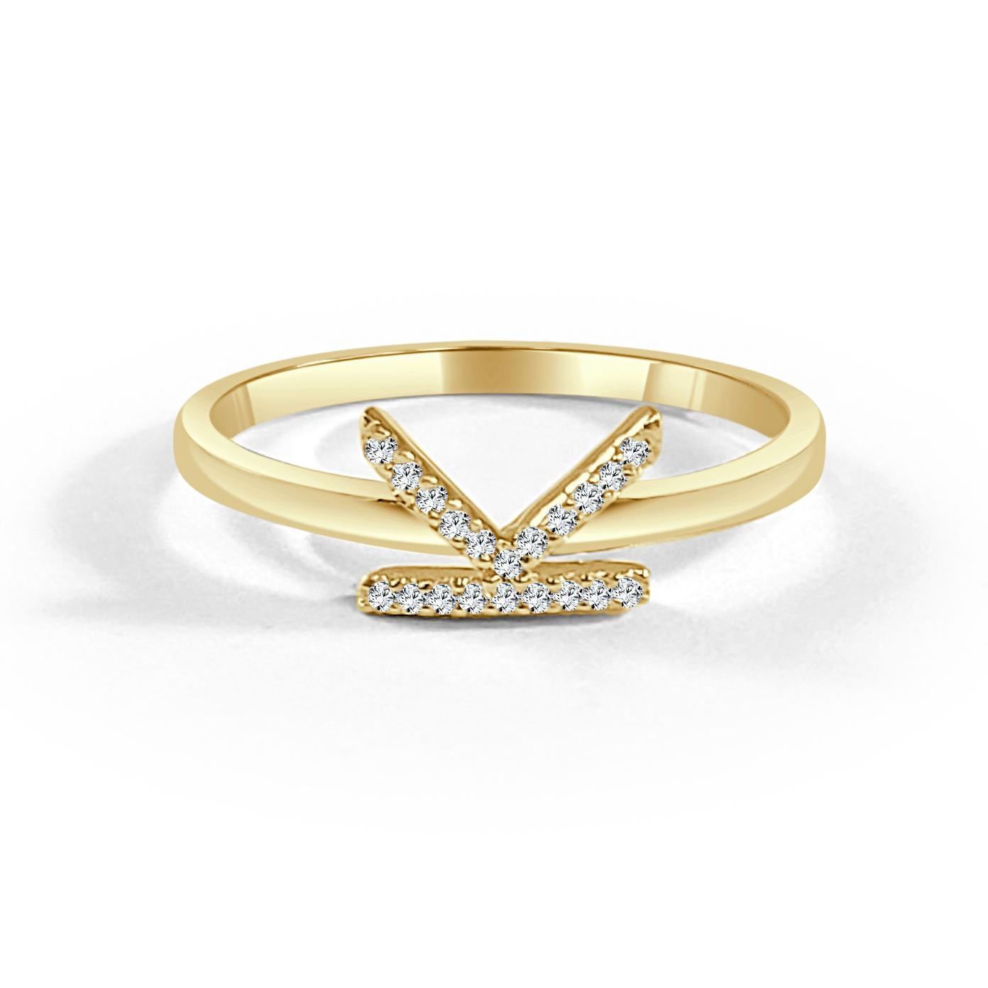 Alphabet Initial Ring: Beautiful gold ring perfectly size 7 in with round diamonds between 0.06 ct - 0.10, allowing you to show off your name, new last name or alma mater. This ring can also be sized up or down with your local jeweler. Custom sizing