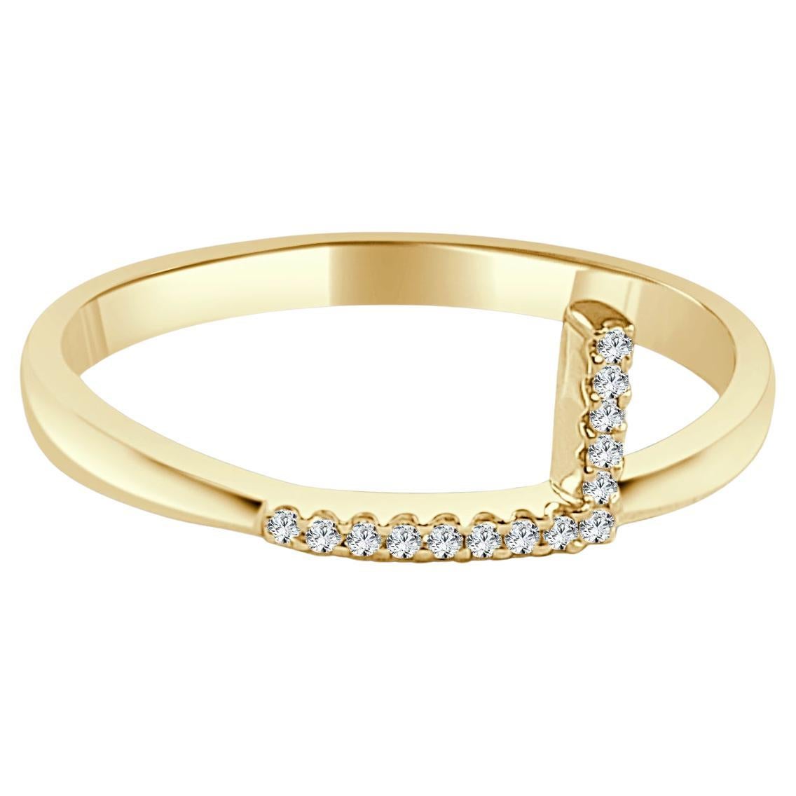 Bague L en or jaune 14 carats avec diamant 0,05 carat, initiale pour elle en vente