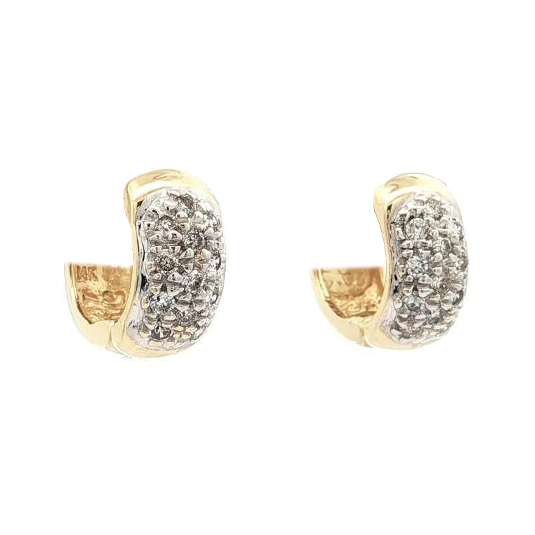 Boucles d
oreilles en or jaune 14k 0.16ctw Pave Diamond Polished Petite Huggie Hoop Ears