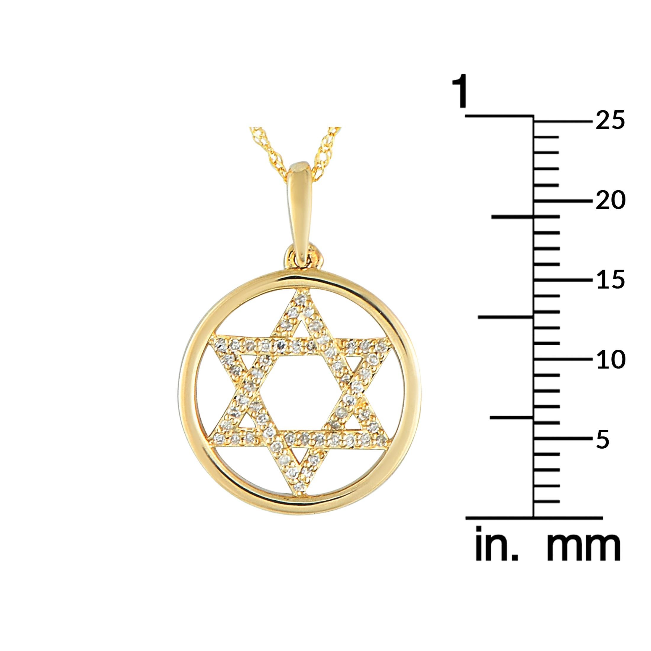 Collana con ciondolo in oro giallo 14K con diamanti da 0,20 carati In condizioni Nuovo in vendita a Southampton, PA