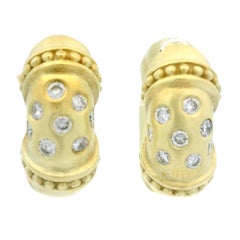 14k Yellow Gold 0.20ctw Diamond Brushed Finish Petite Huggie Hoop Earring
