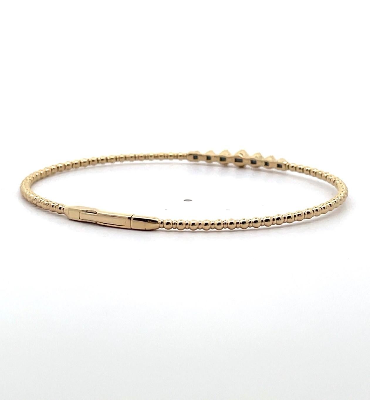 Bracelet en or jaune 14K 0.22 carat Diamond Single Row Bangle en vente 1