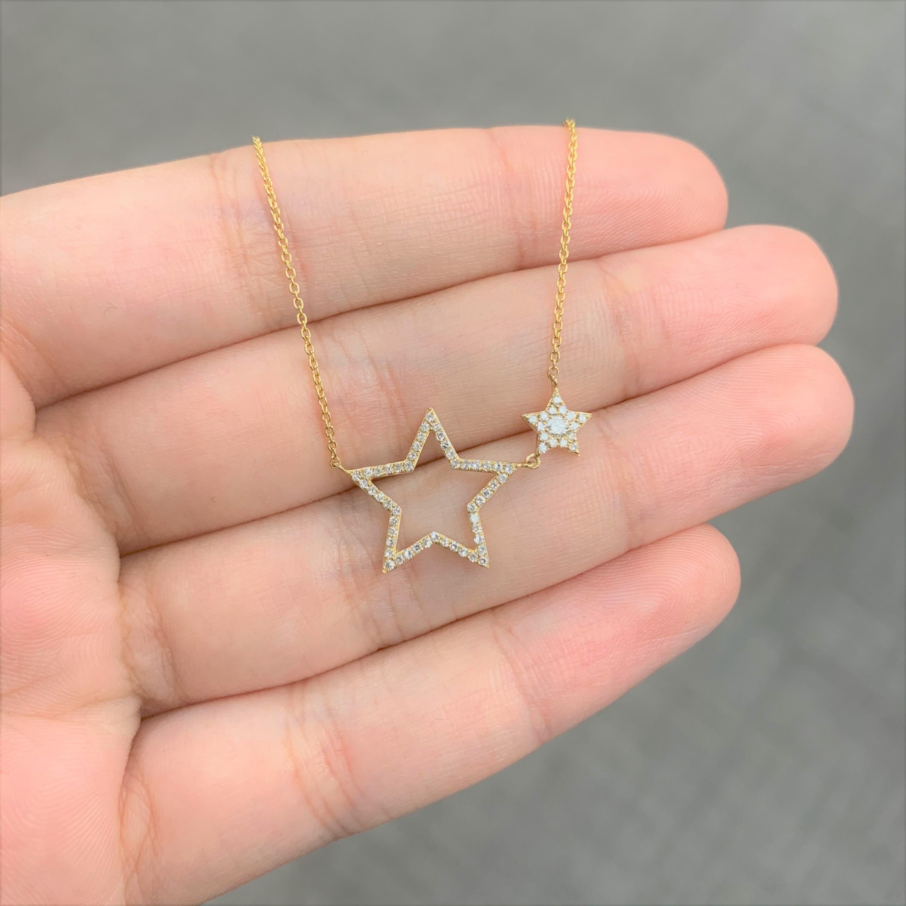 14K Yellow Gold 0.22 Carat Diamond Star Necklace In New Condition For Sale In Great neck, NY