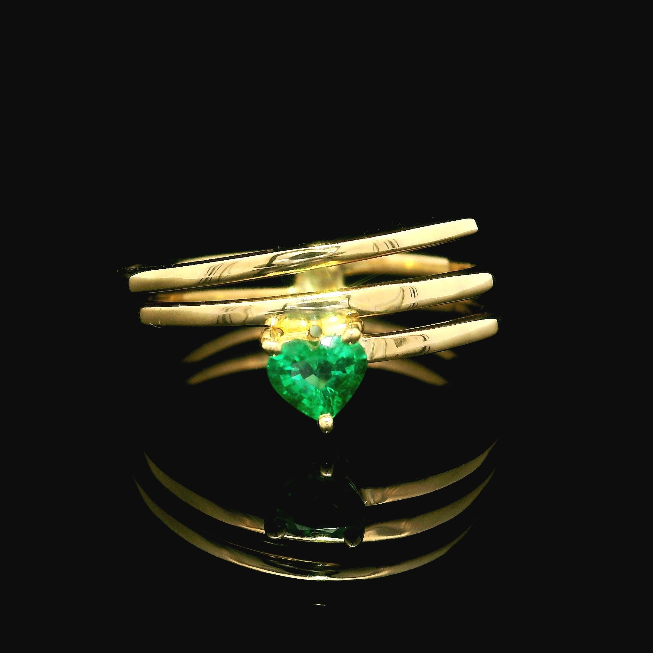 –Stone(s)–
(1) Natural Genuine Emerald - Heart Shape Cut - Prong Set - Vivid Green Color  - Very High Quality - 0.24ctw (exact)

Material: Solid 14k Yellow Gold
Weight: 3.17 Grams
Ring Size: 6.5 ( fitted on finger, please contact us prior to