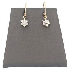 14K Yellow Gold 0.25c Diamond Lever Back Cluster Earrings with Lever Back