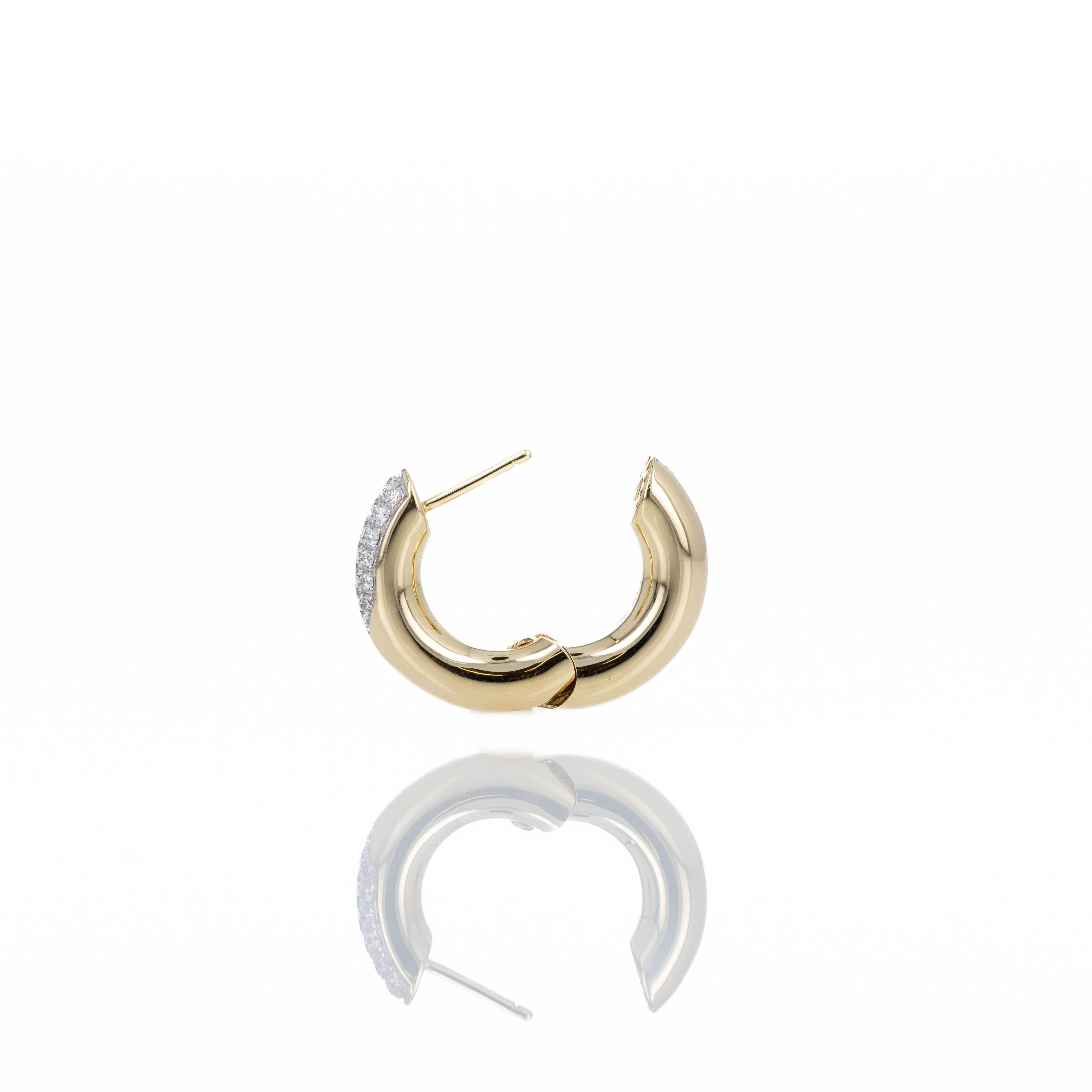 Taille ronde Créoles en or jaune 14 carats avec diamants de 0,40 carat en vente