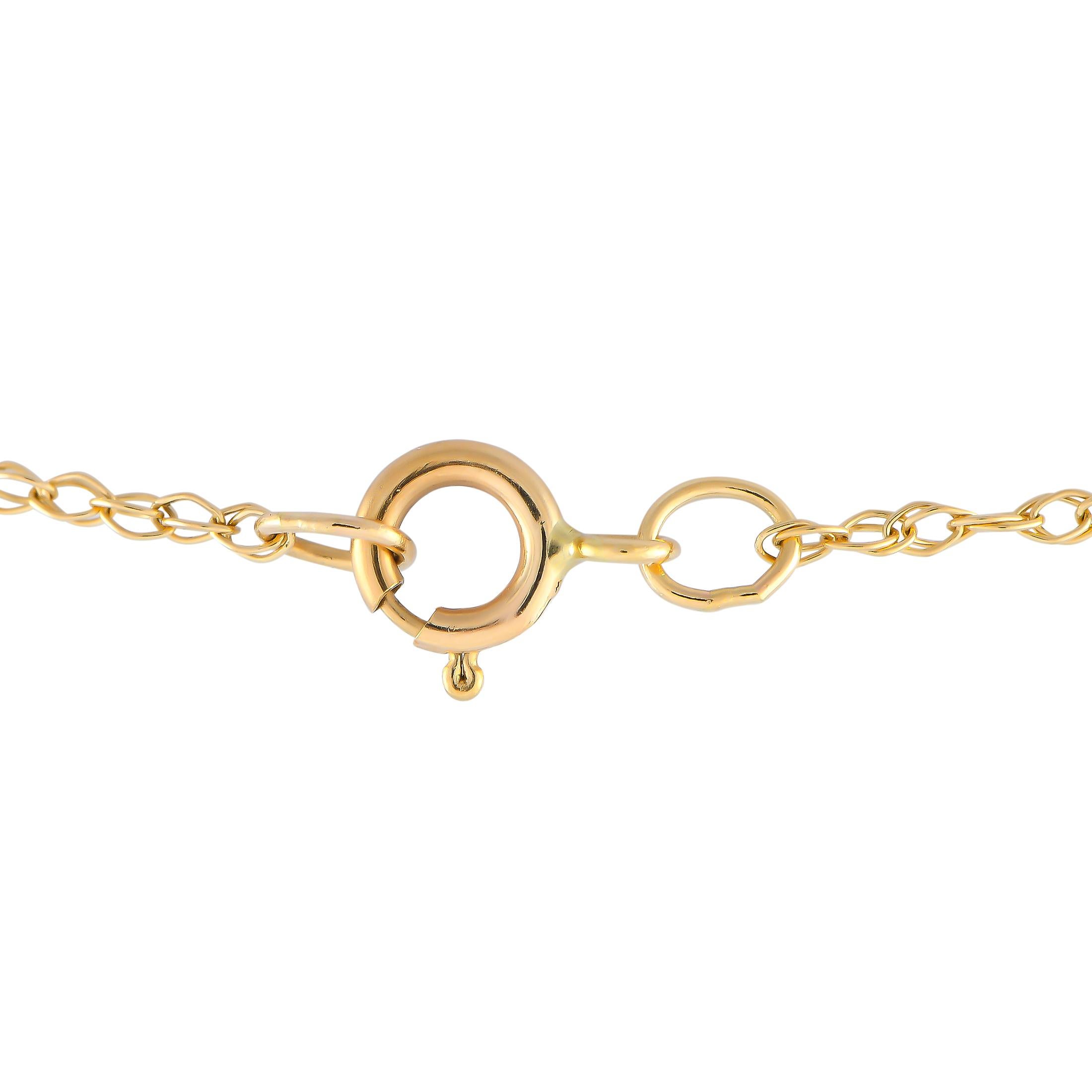 Taille ronde Collier pendentif poire en or jaune 14 carats et diamants 0,50 carat en vente