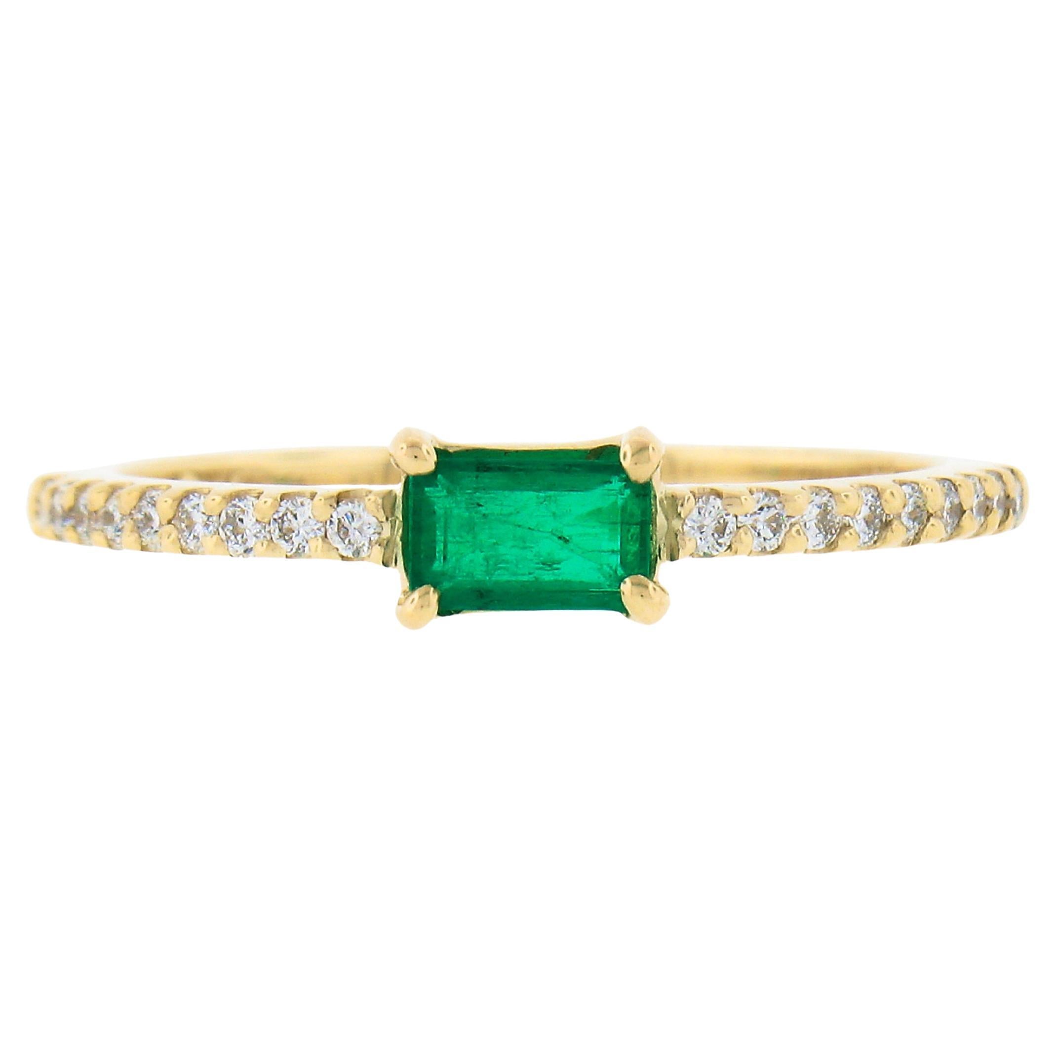 14k Yellow Gold 0.51ct Emerald & Diamond Sideways Engagement Stackable Band Ring For Sale