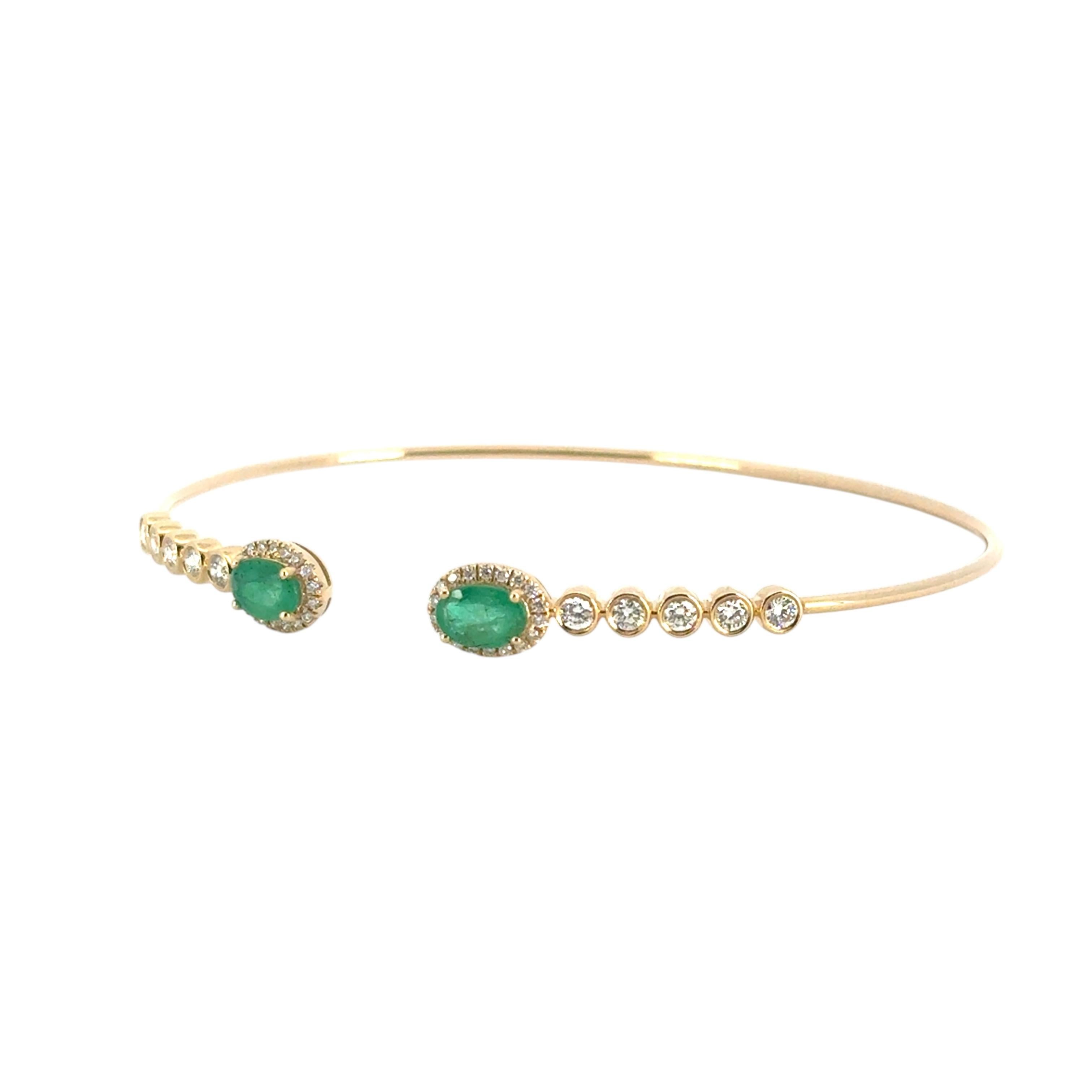 Bracelet jonc en or jaune 14 carats avec diamants ronds brillants de 0,53 carat et émeraudes de 0,88 carat en vente 5
