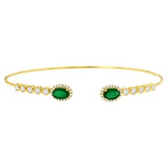 14k Yellow Gold 0.53ctw Round Brilliant Diamond and 0.88ctw Emerald Bangle