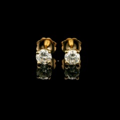 14k Yellow Gold 0.54ctw Diamond VS G Fiery Classic Stud Earrings
