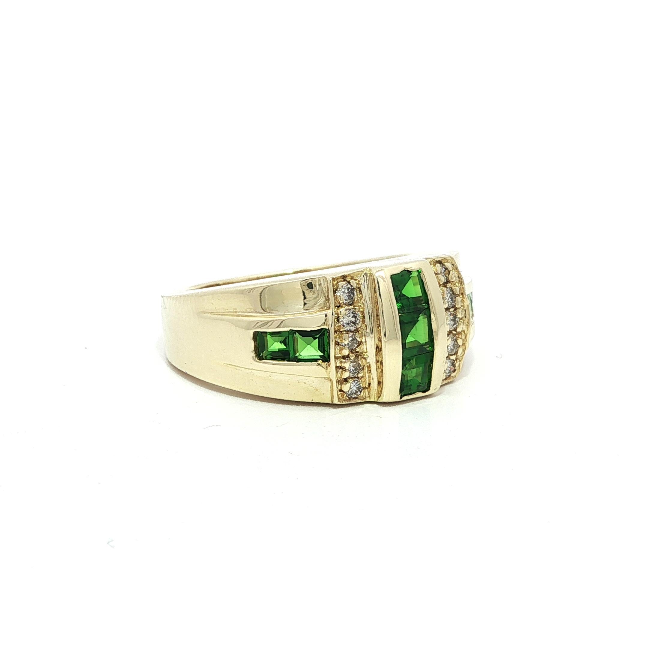 Anello a fascia geometrica in oro giallo 14k con tsavorite e diamante da 0,54 carati e larghezza 9,8 mm in vendita 7