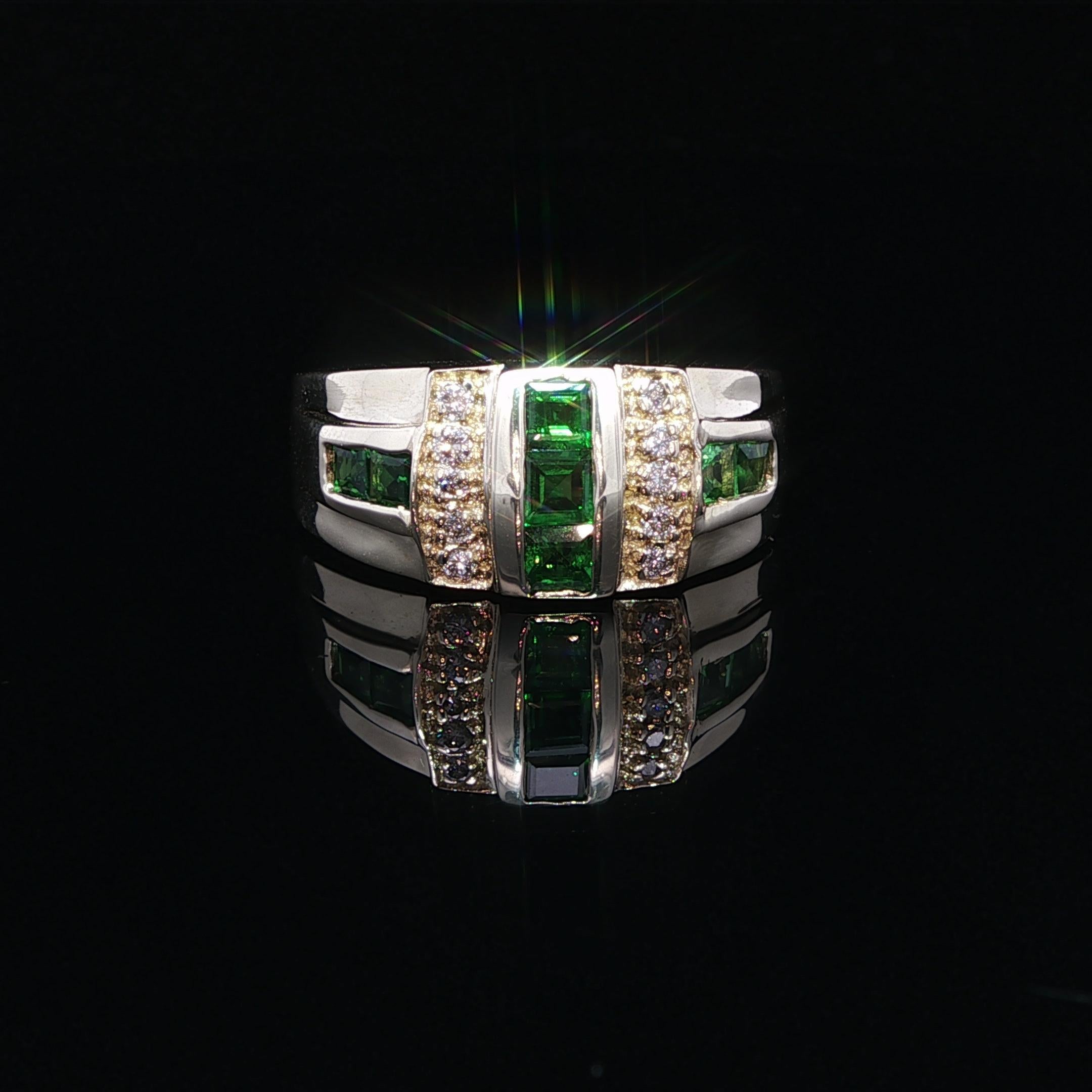 Quadrato Anello a fascia geometrica in oro giallo 14k con tsavorite e diamante da 0,54 carati e larghezza 9,8 mm in vendita