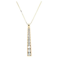 Pendentif en or jaune 14k 0.55ct Channel Diamond Long Tapered Flared Graduated Bar