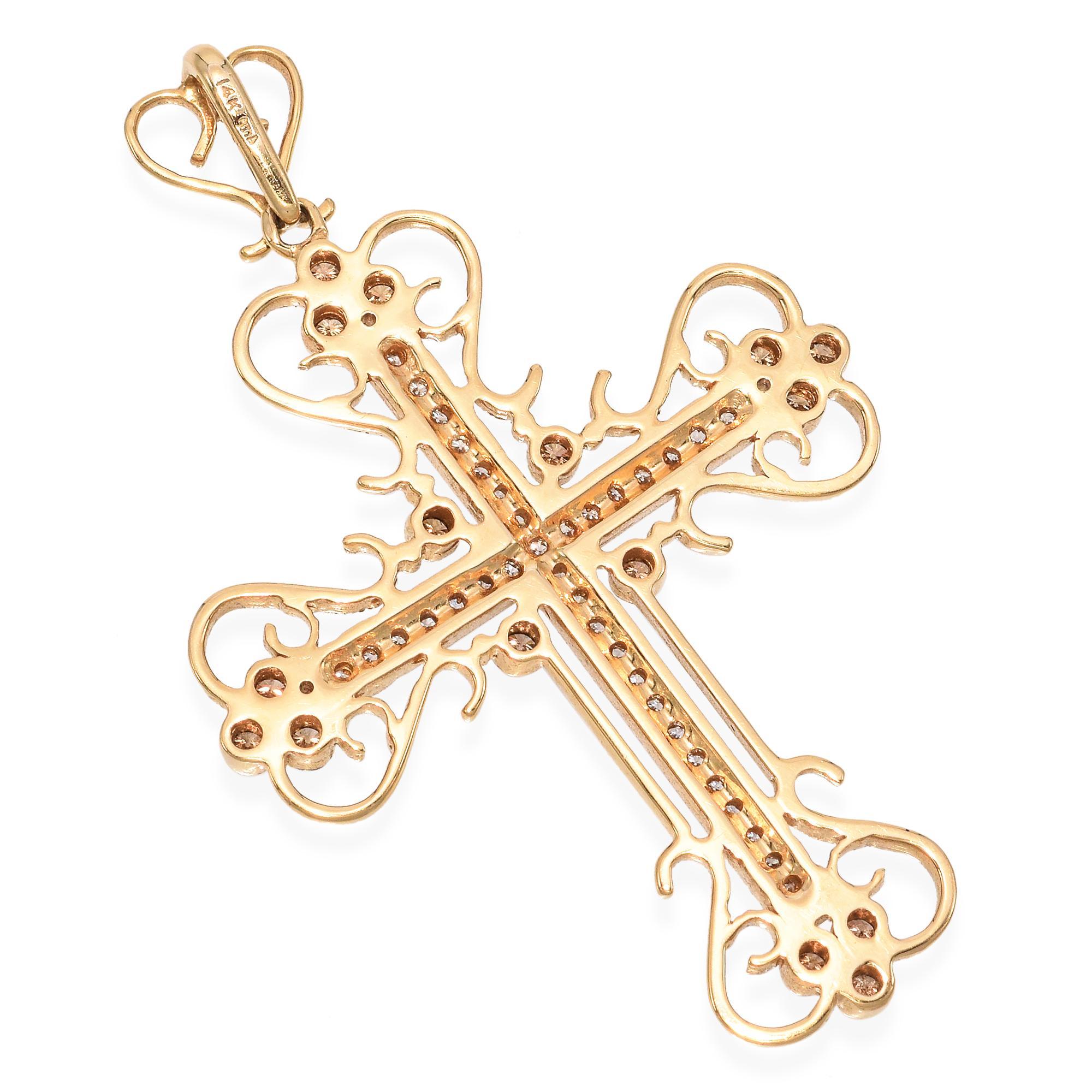 Non taillé Pendentif croix en or jaune 14K 0,59 TCW Champagne et diamant blanc en vente
