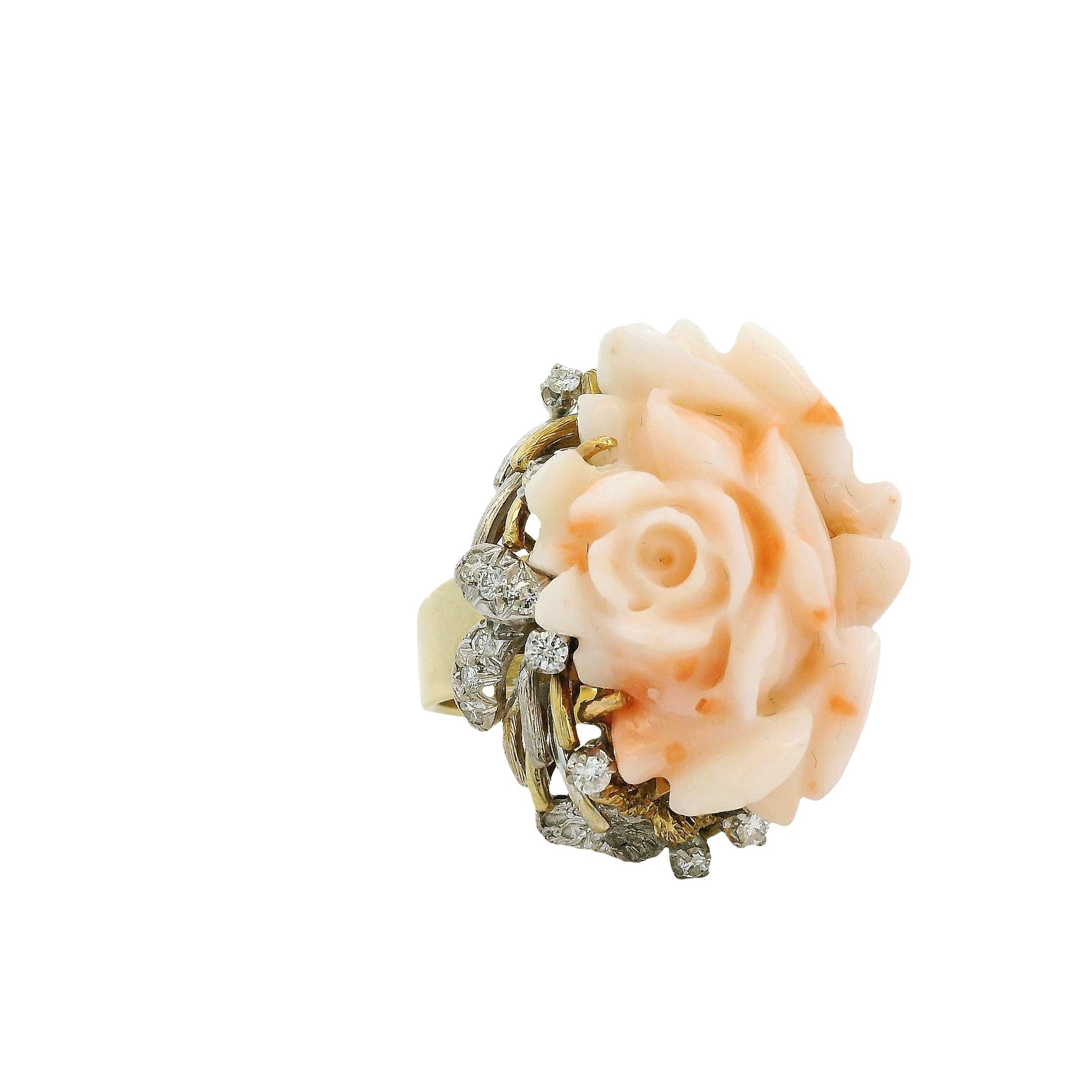 14k Yellow Gold 0.67ctw Diamond Pave Carved Coral Ring (Rundschliff) im Angebot