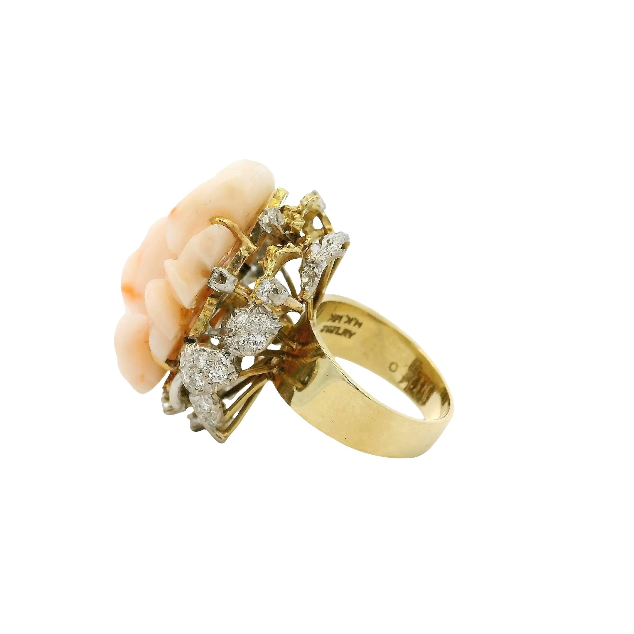 14k Yellow Gold 0.67ctw Diamond Pave Carved Coral Ring im Angebot 2