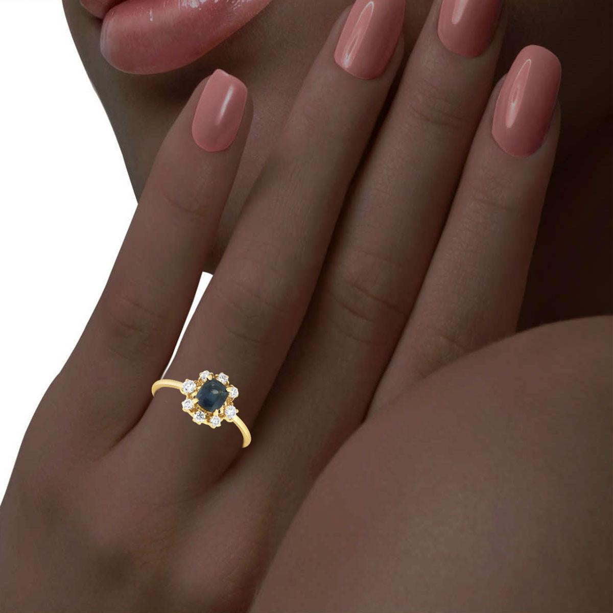14K Yellow Gold 0.68 Carat Cushion Shaped Blue Sri Lankan Halo Diamond Ring For Sale 1