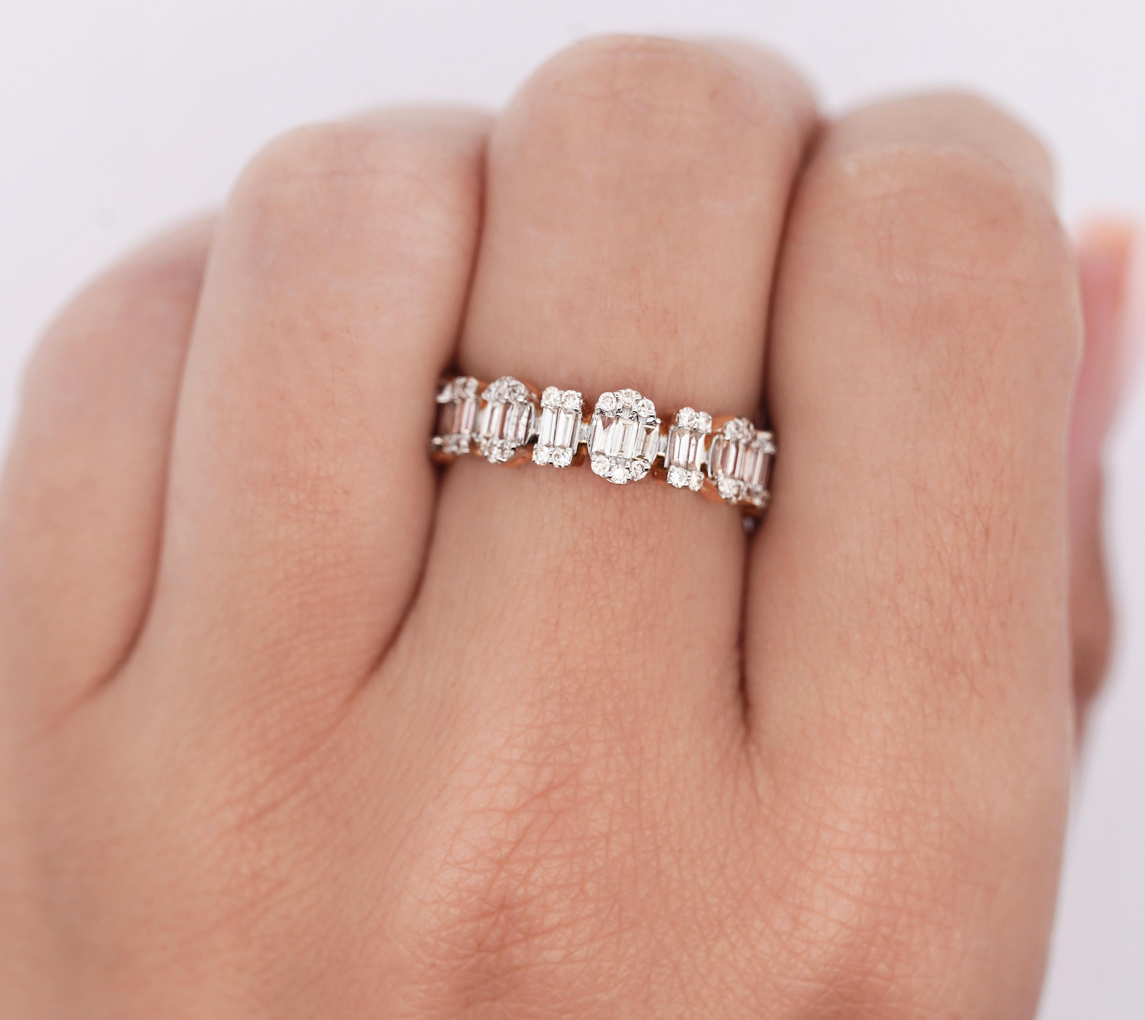 Women's or Men's 14K Yellow Gold 0.74 CTW Diamond Multi-Shape Geometric Band Ring For Sale