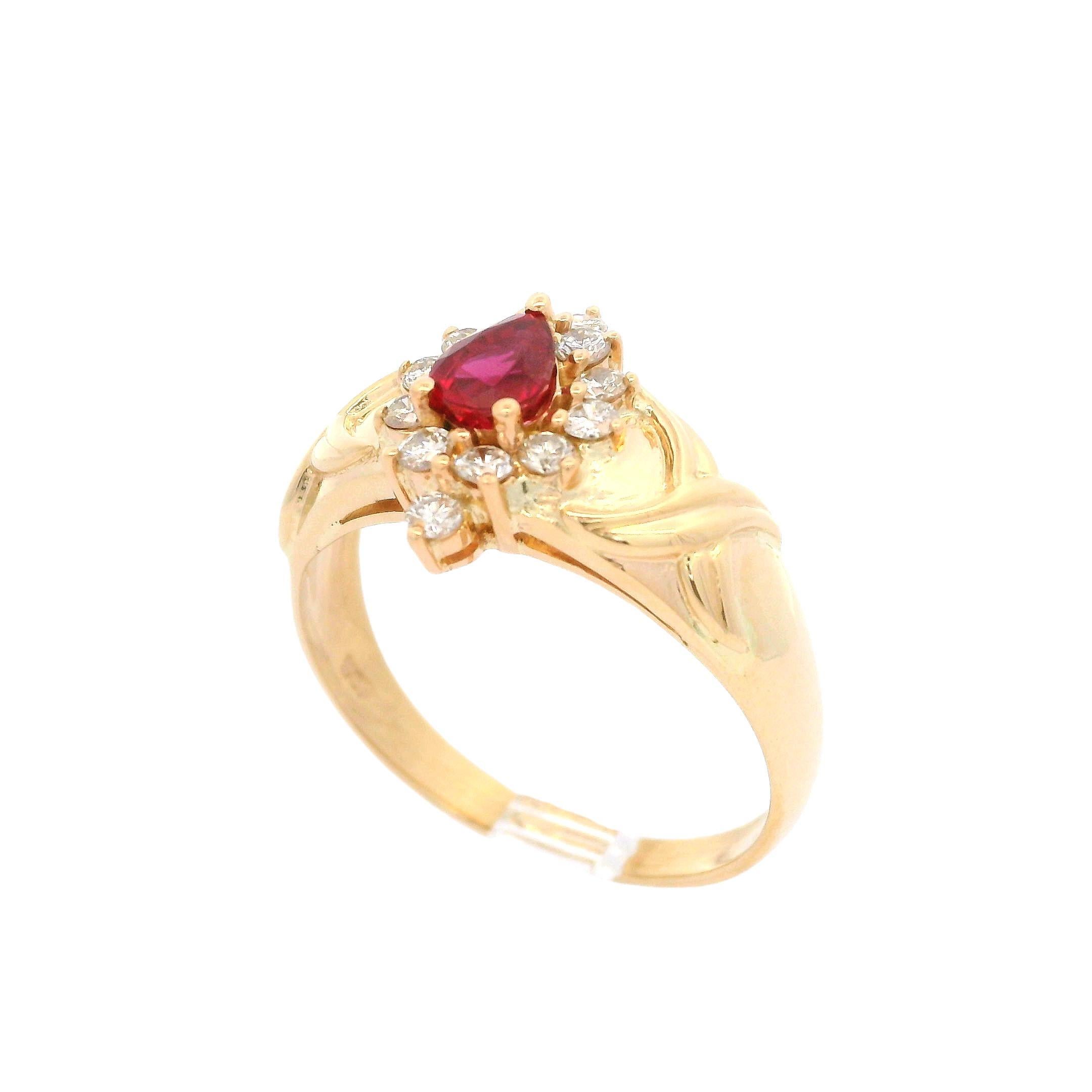 Bague jonc de qualité supérieure en or jaune 14 carats avec rubis et diamants taille halo de 0,74 carat Pour femmes en vente