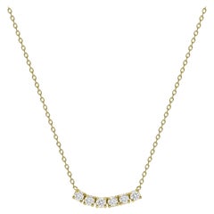 Collar Curvo de Oro Amarillo de 14k 0,75 Quilates Pequeño Diamante Redondo de Seis Piedras