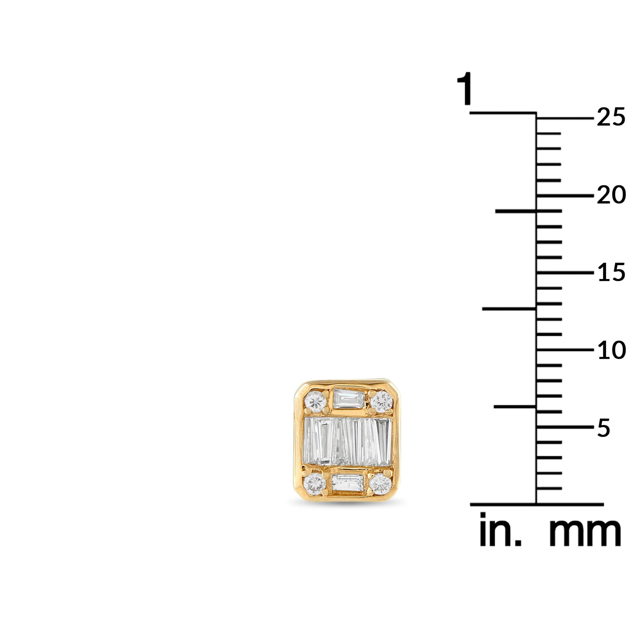 14K Yellow Gold 0.75ct Diamond Cluster Square Stud Earrings ER30543-Y Corte redondo en venta