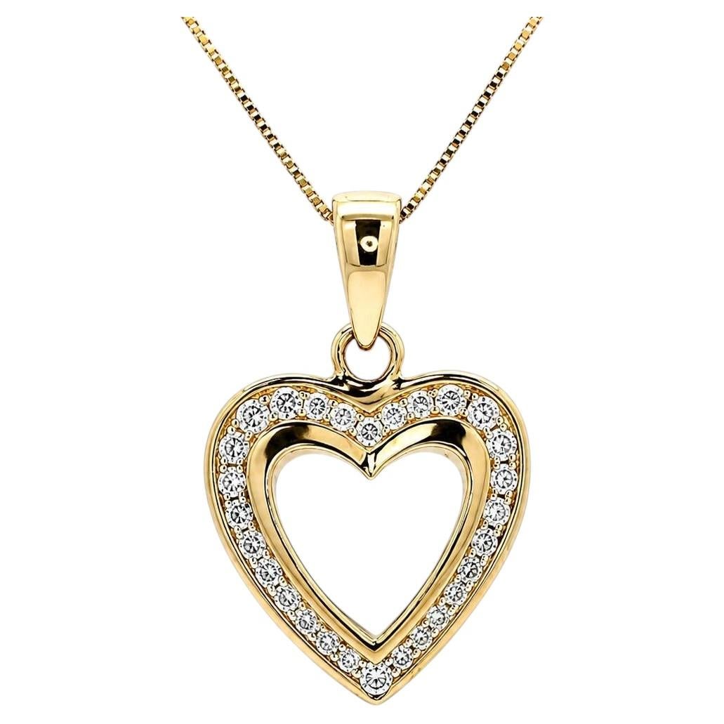 Ciondolo a forma di cuore aperto con diamanti incastonati a canale, in oro giallo 14k, 0,75 ctw, con catena da 18" in vendita