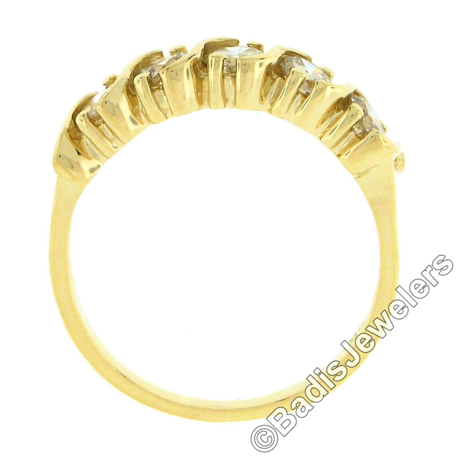 Donna Anello in oro giallo 14K con diamante brillante rotondo da 0,75 ct. e 5 pietre a 