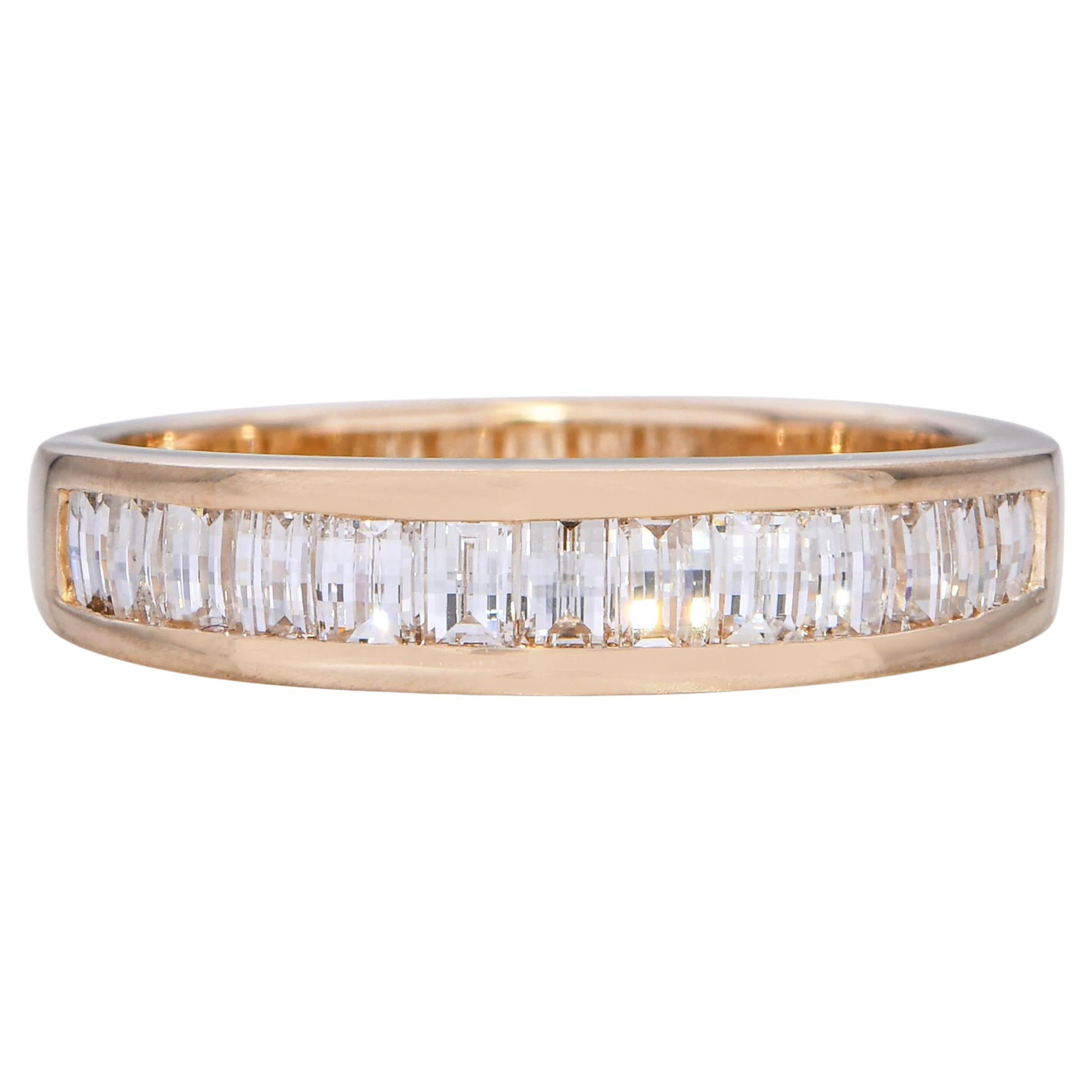 Anillo de oro amarillo de 14k con diamante talla píxel de 0,78 tcw en venta