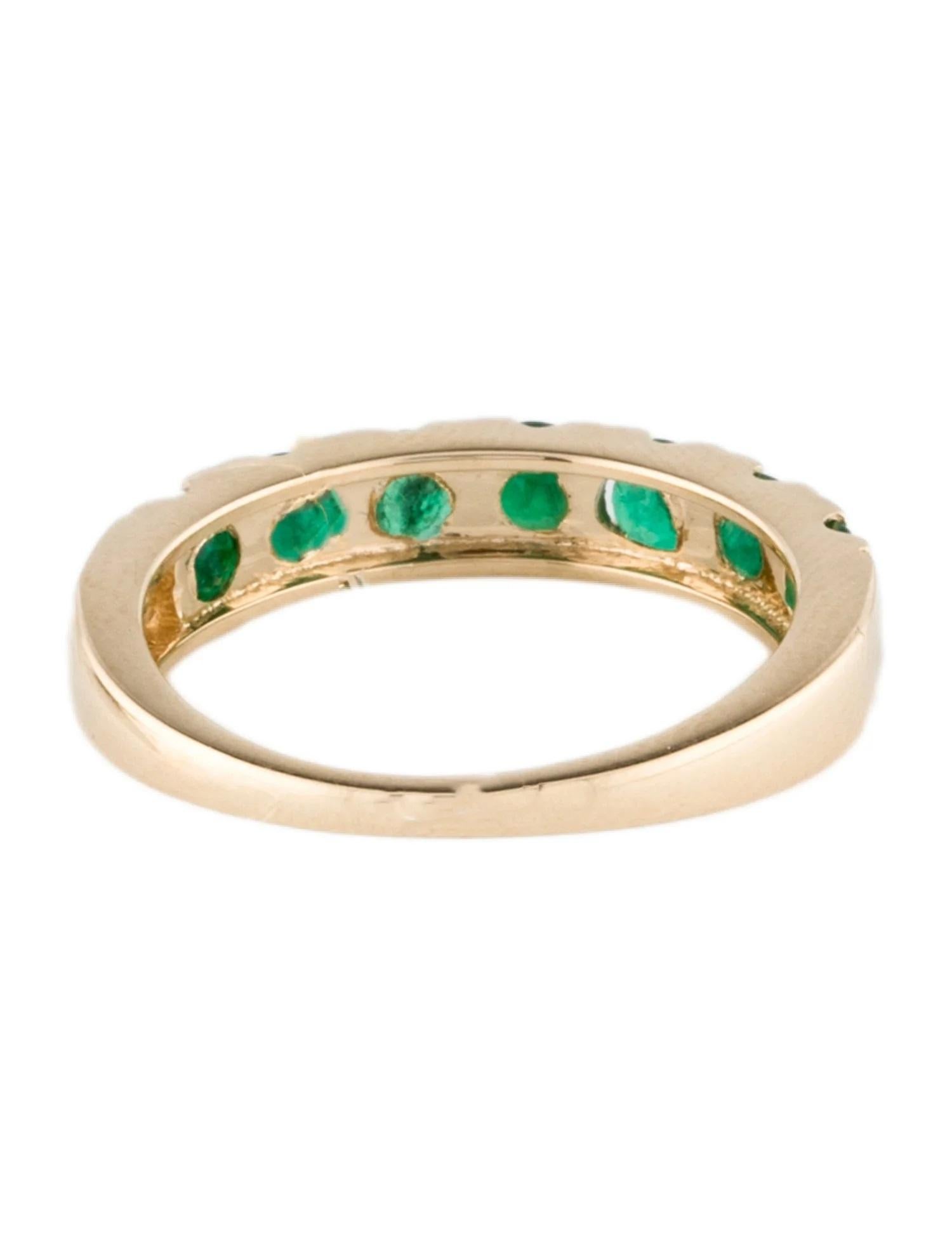 Taille ronde Bague jonc émeraude modifiée ronde en or jaune 14 carats de 0,81 carat, taille 7 en vente