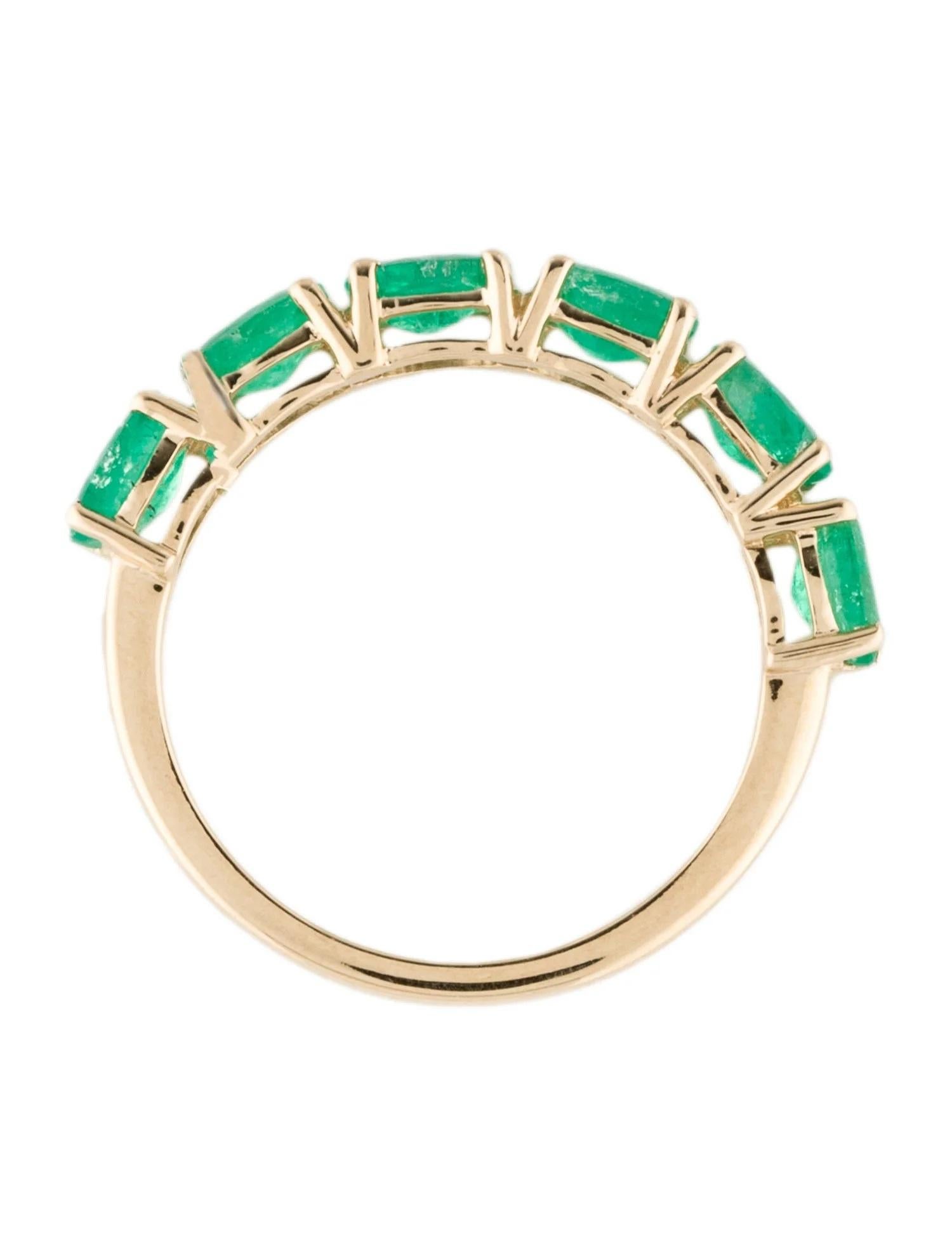 14K Yellow Gold 0.84ctw Emerald Band Ring, Size 6.75   Oval Modified Brilliant In New Condition For Sale In Holtsville, NY