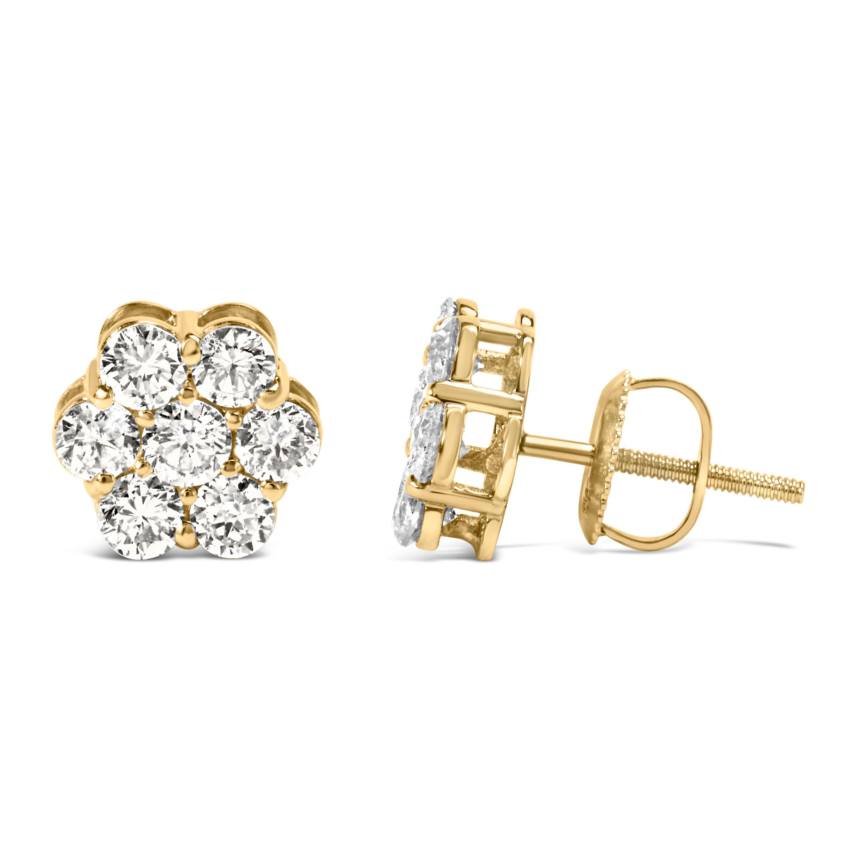 Moderno Oro giallo 14K 1 1/2 Cttw 7 pietre a grappolo floreale  Orecchini con diamante in vendita