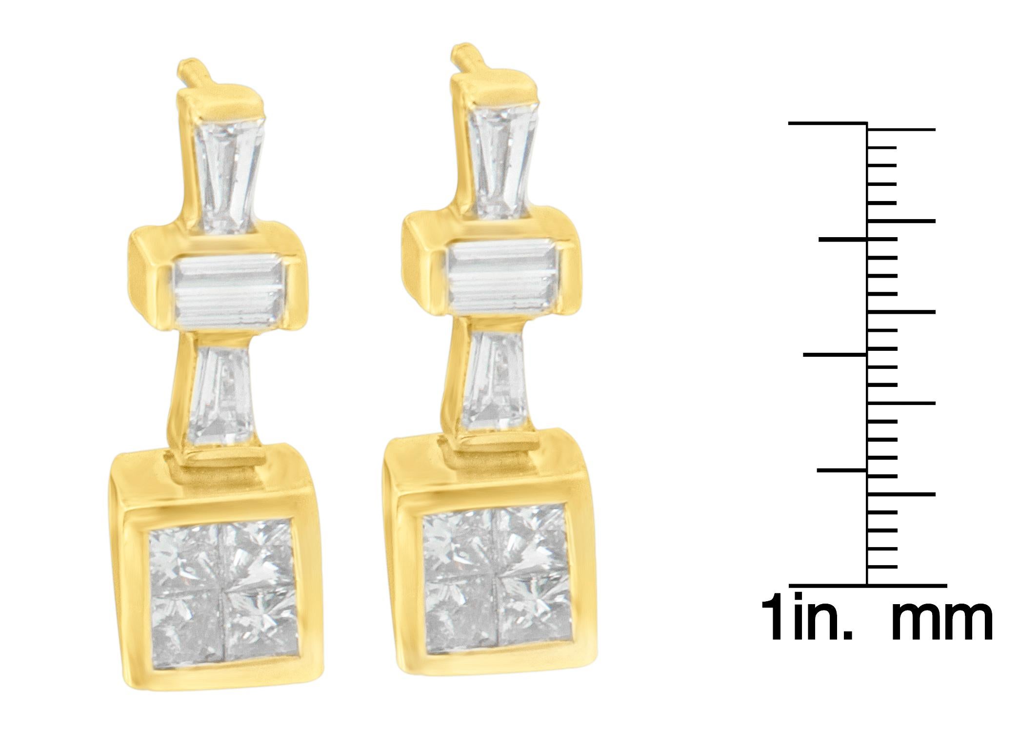 14K Yellow Gold 1 1/3 Carat Baguette and Princess-cut Diamond Hoop Earrings In New Condition For Sale In New York, NY