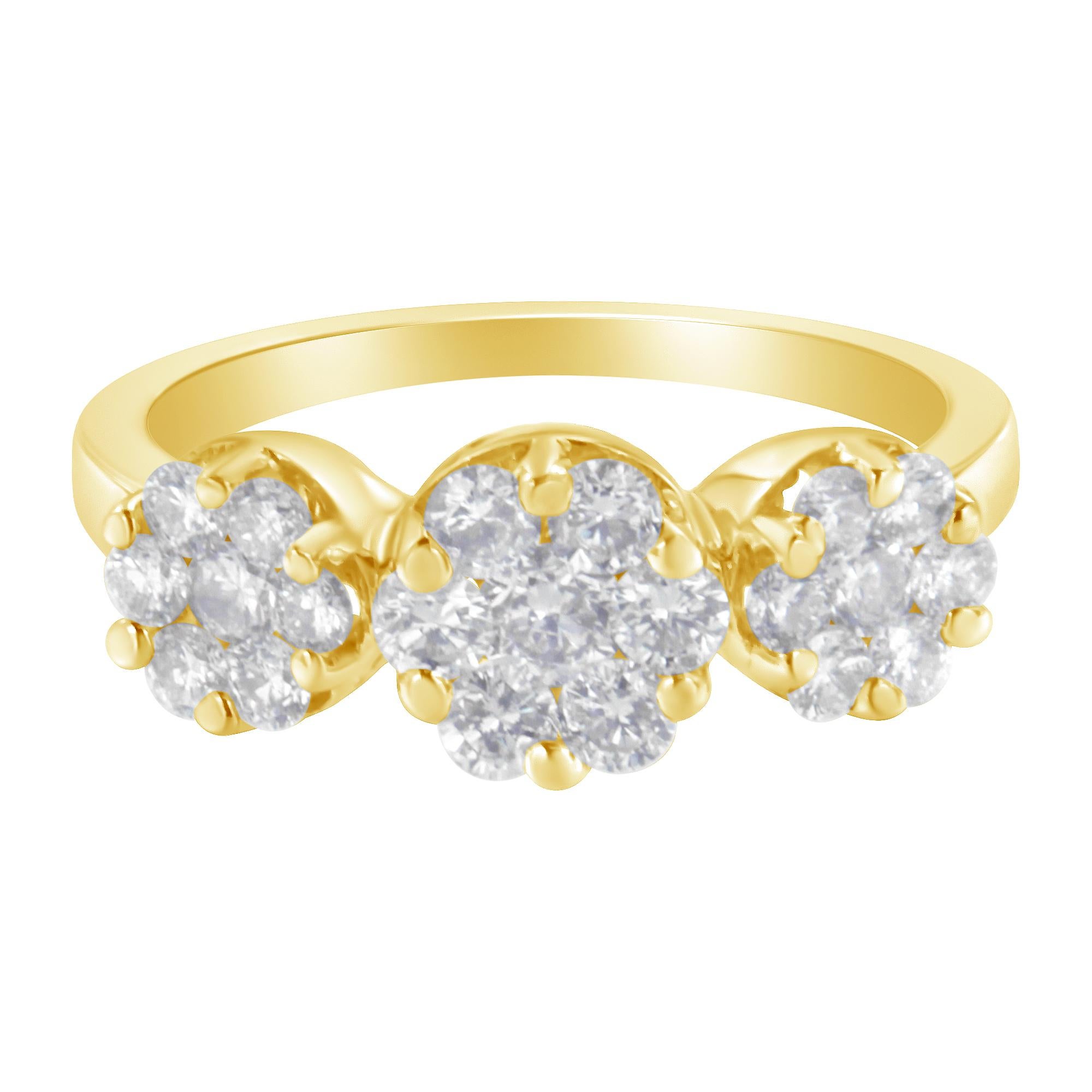 En vente :  Bague en or jaune 14 carats avec grappe de diamants taille ronde de 1 1/4 carat 5