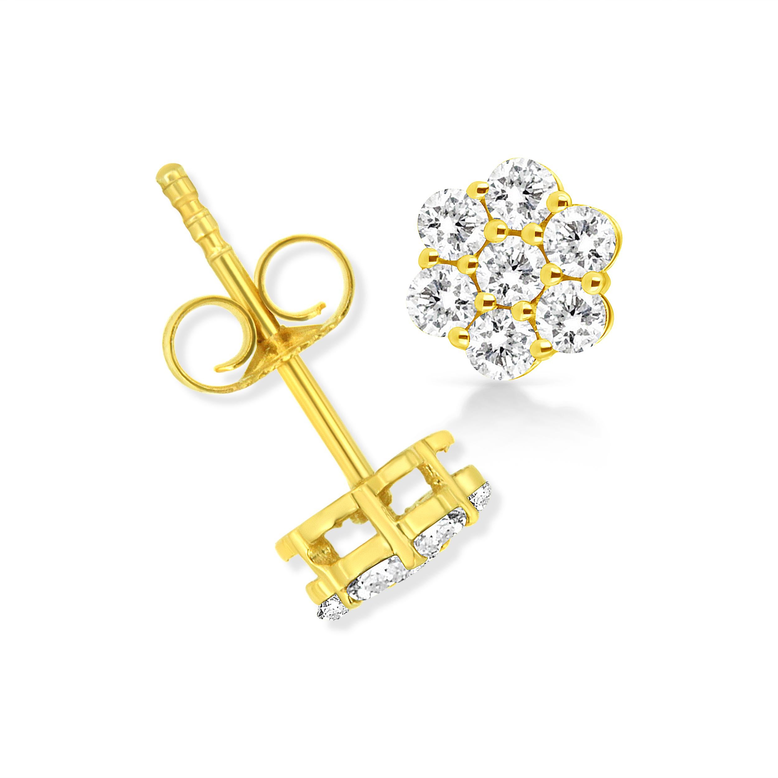 Contemporary 14K Yellow Gold 1/2 Carat Round Cut Diamond Floral Cluster Stud Earrings For Sale