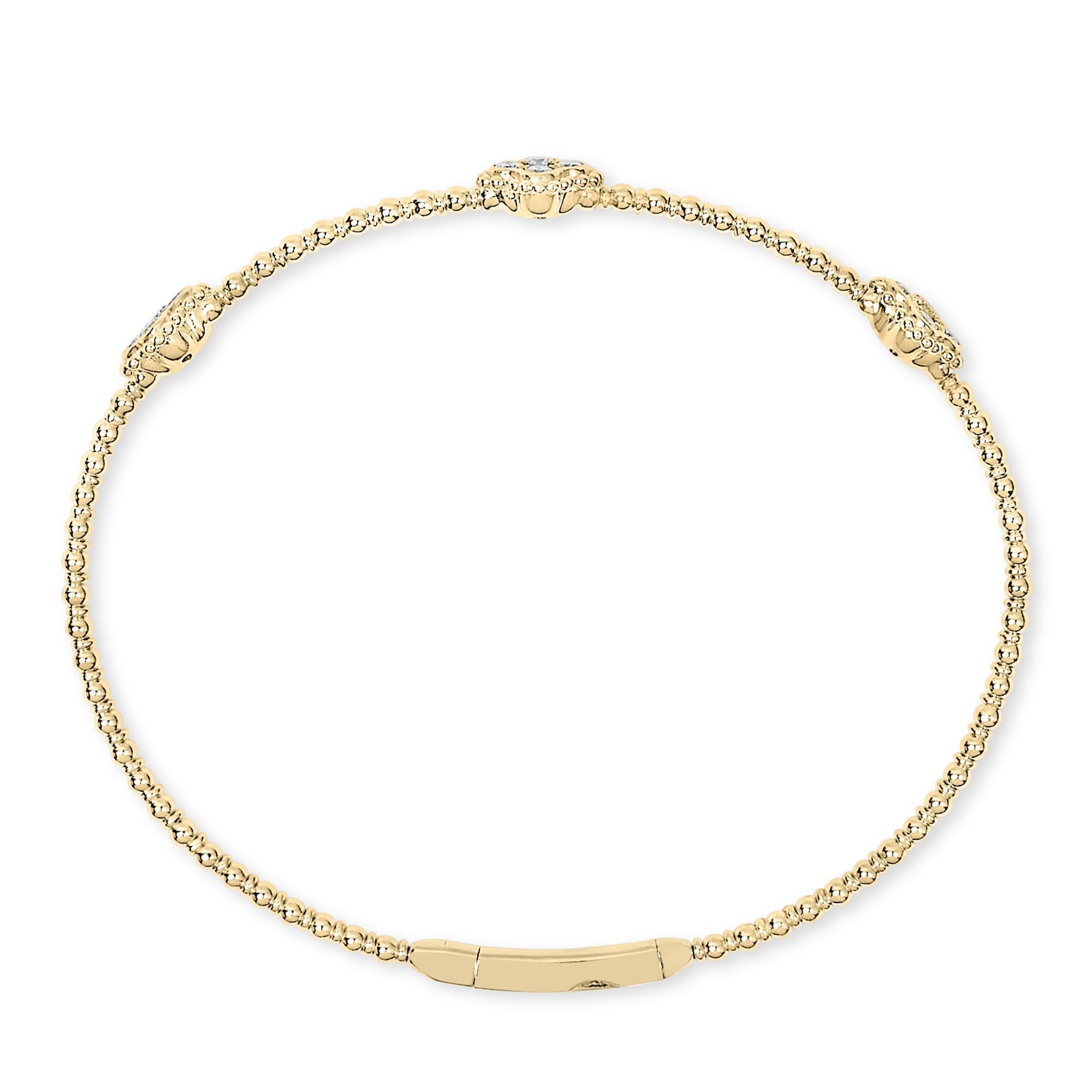 Modern 14K Yellow Gold 1/2 Cttw Diamond Quatrefoil Clover Style Bangle Bracelet For Sale