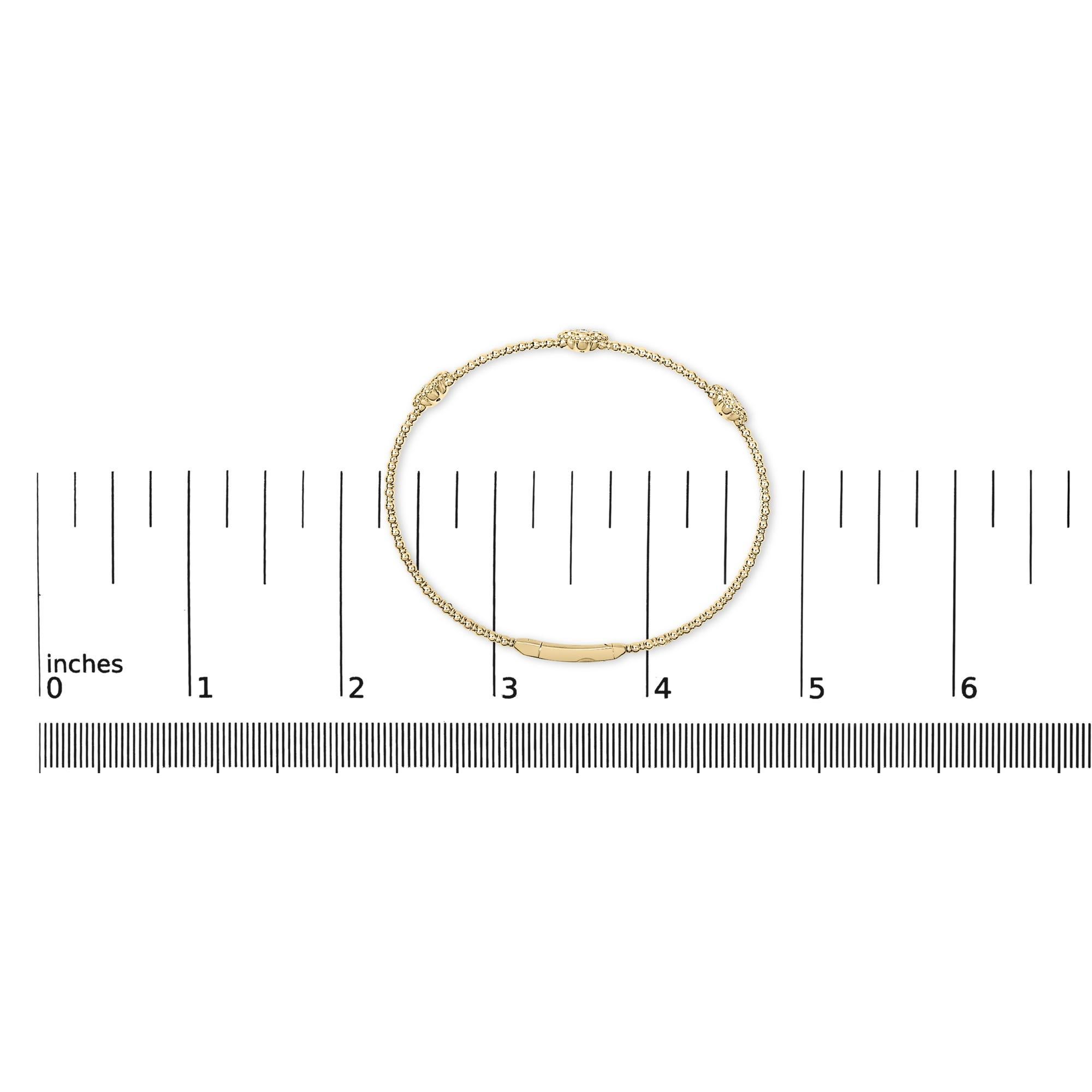 14K Yellow Gold 1/2 Cttw Diamond Quatrefoil Clover Style Bangle Bracelet In New Condition For Sale In New York, NY