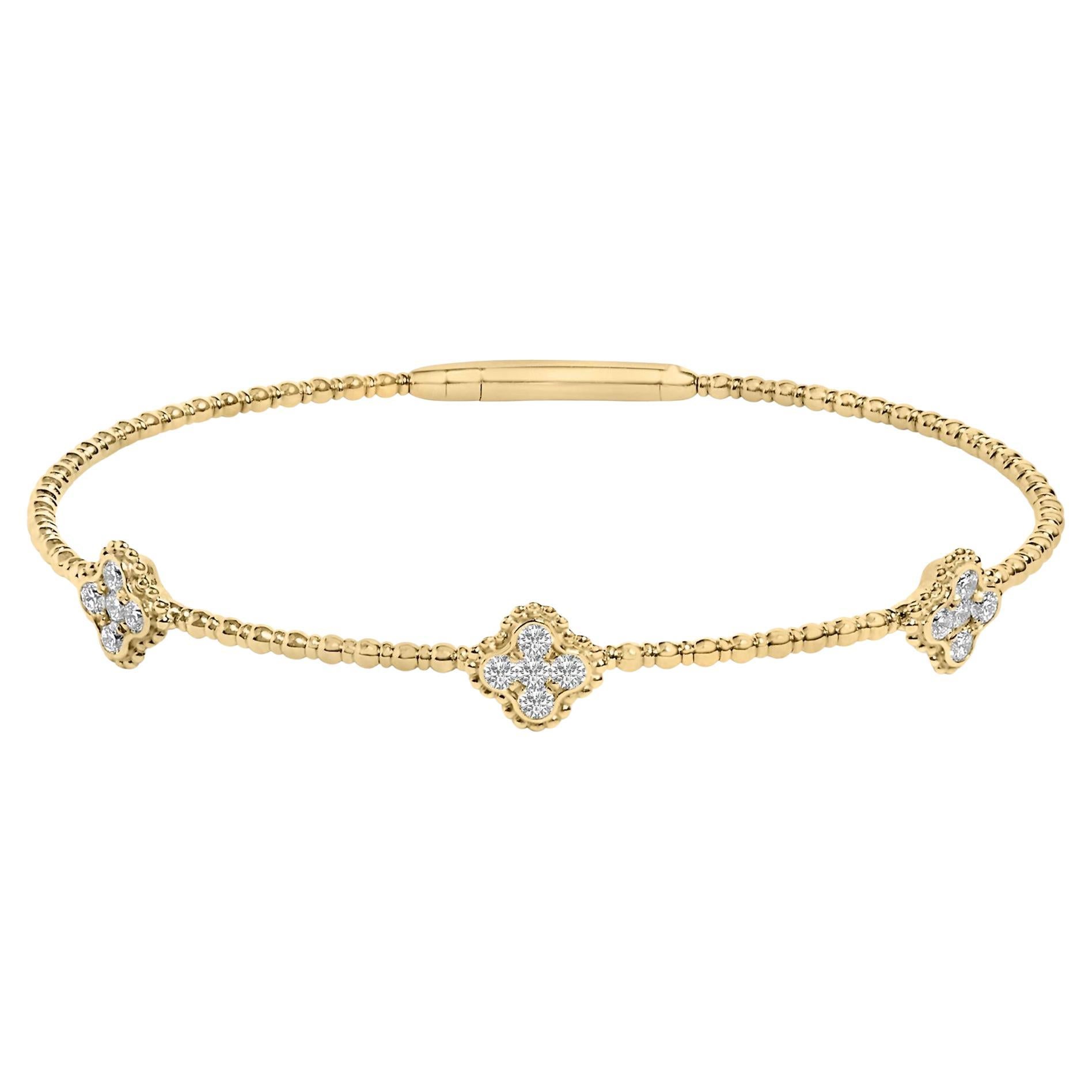 14K Yellow Gold 1/2 Cttw Diamond Quatrefoil Clover Style Bangle Bracelet For Sale